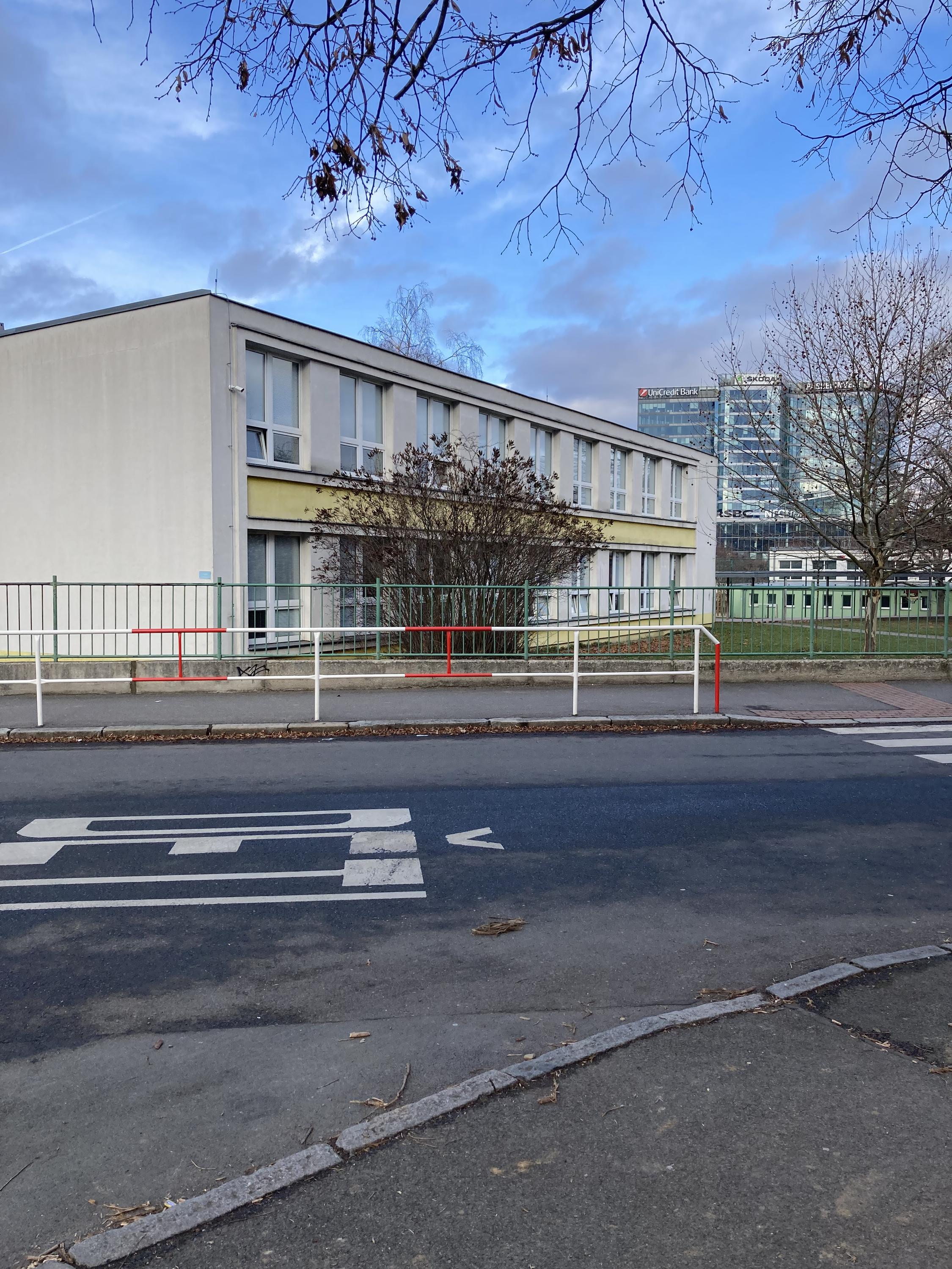 ZŠ Praha 4, Bítovská foto 3