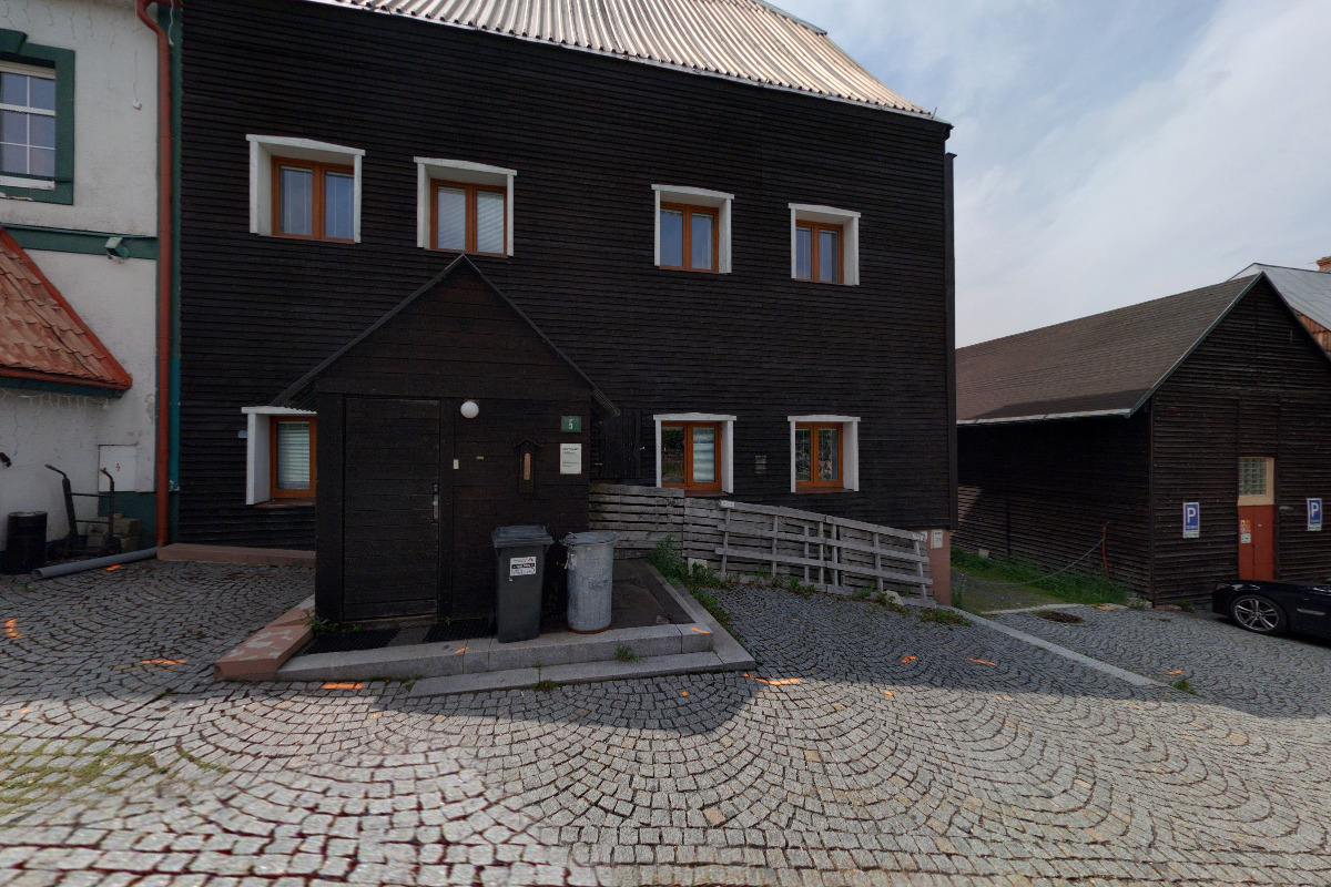 Římskokatolická farnost Ostrov foto 2