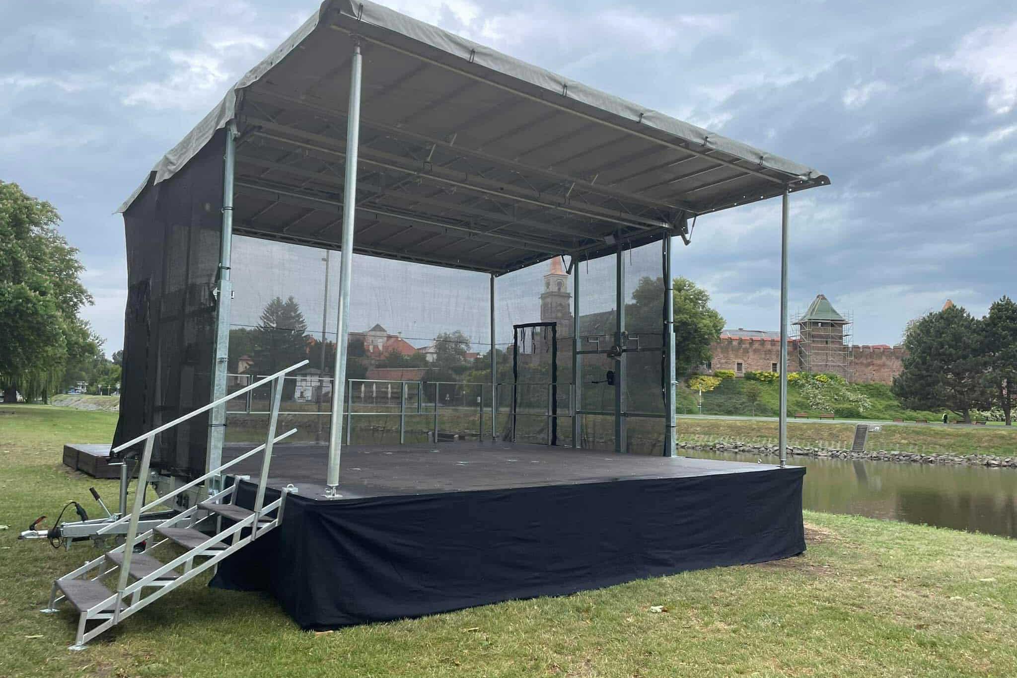 Michal Thürich - Pronájem pódií