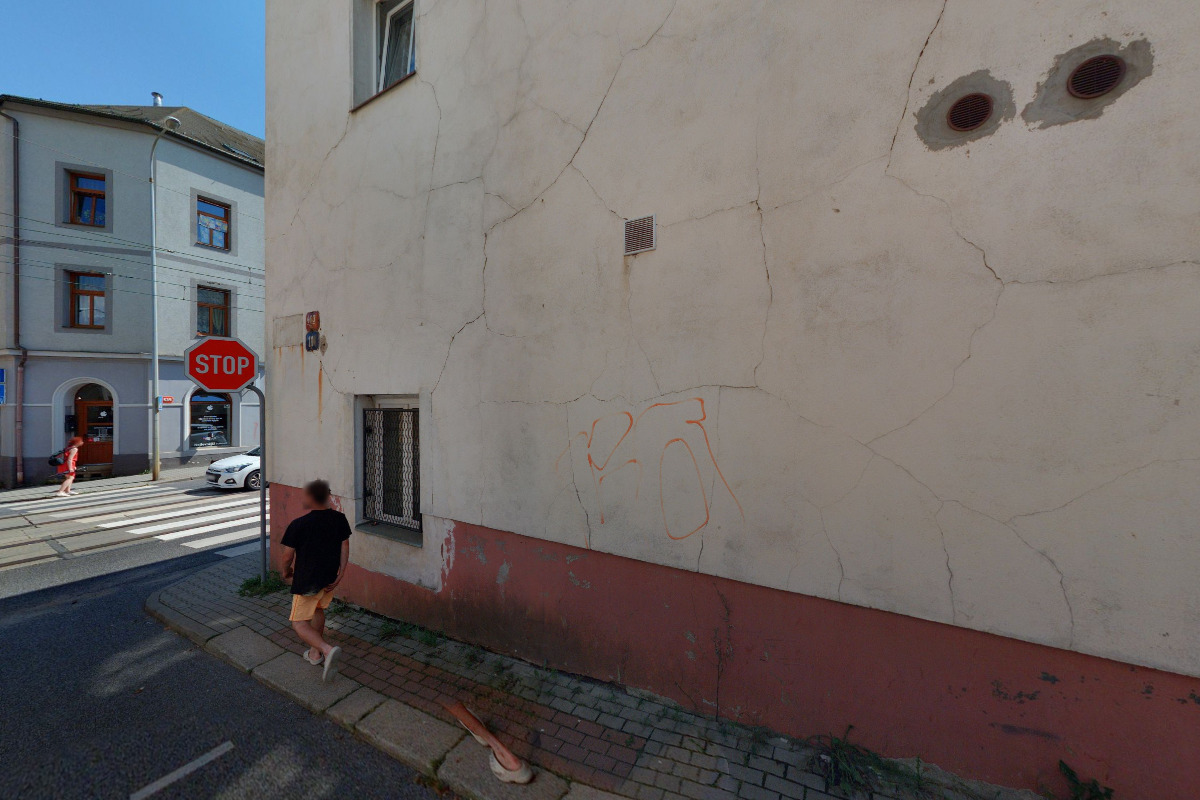 EUROLIFT CZ s.r.o. | Servisní a prodejní středisko MT