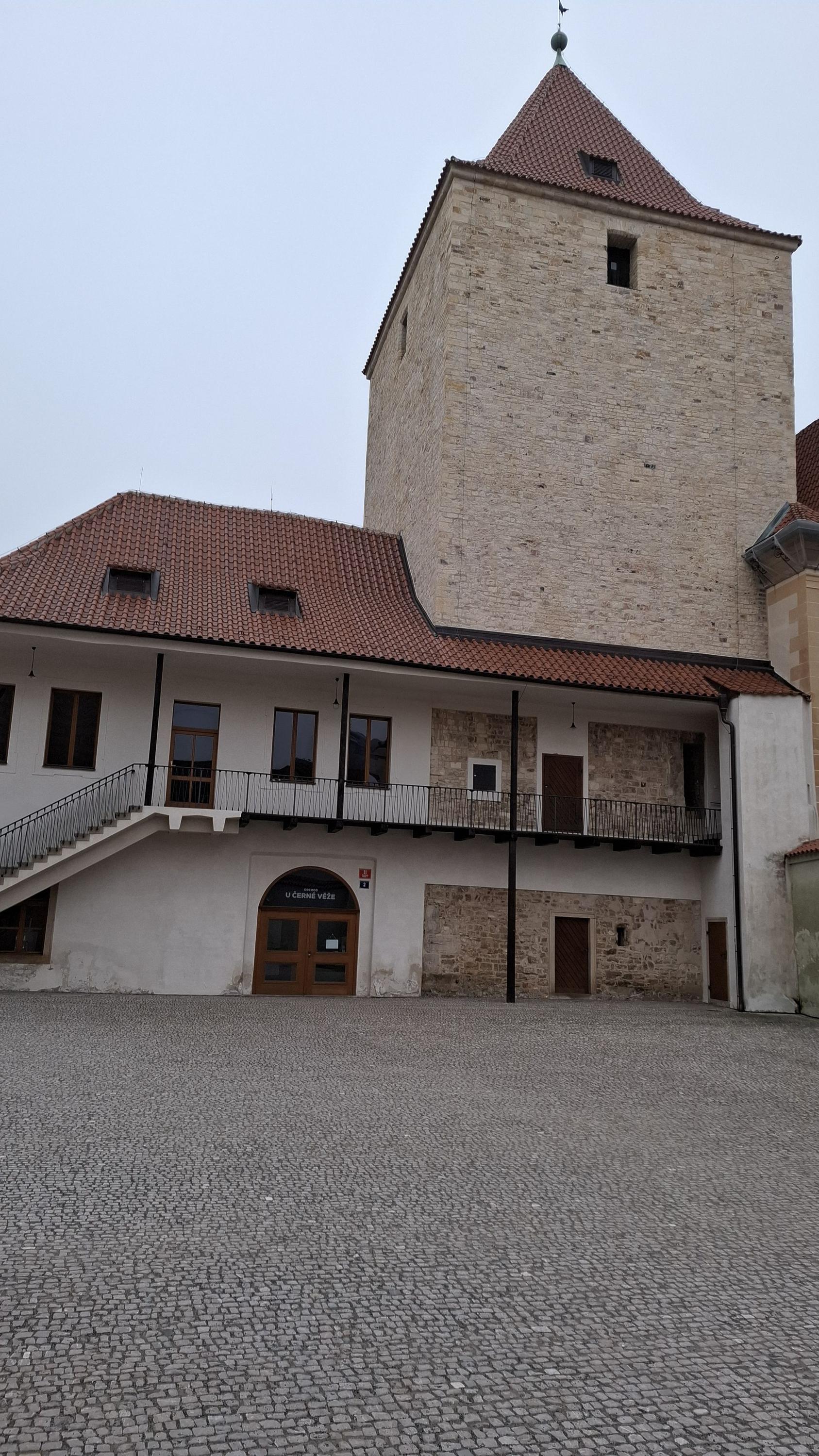 Black Tower shop foto 5