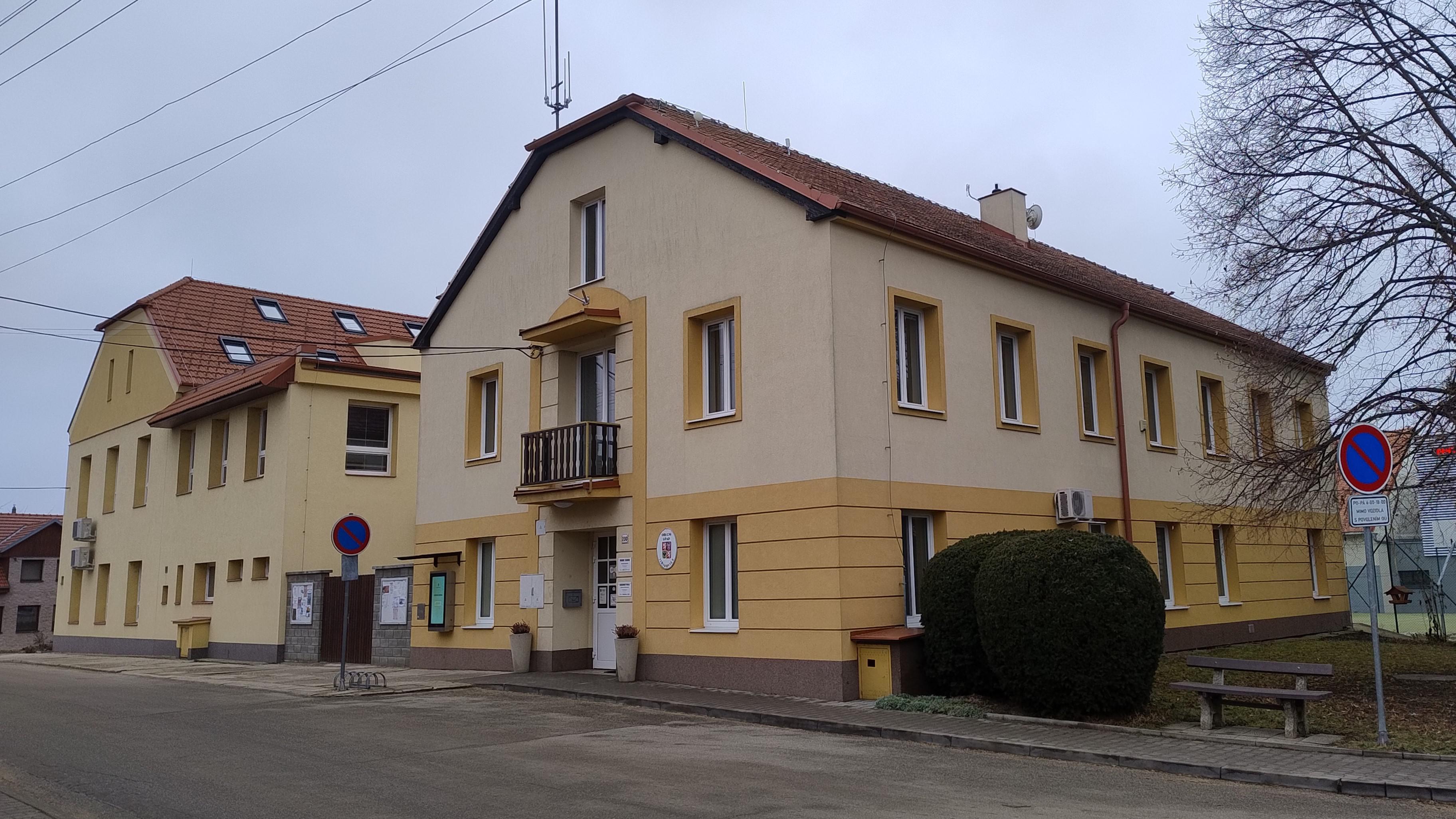 Jiříkovice - obecní úřad foto 3