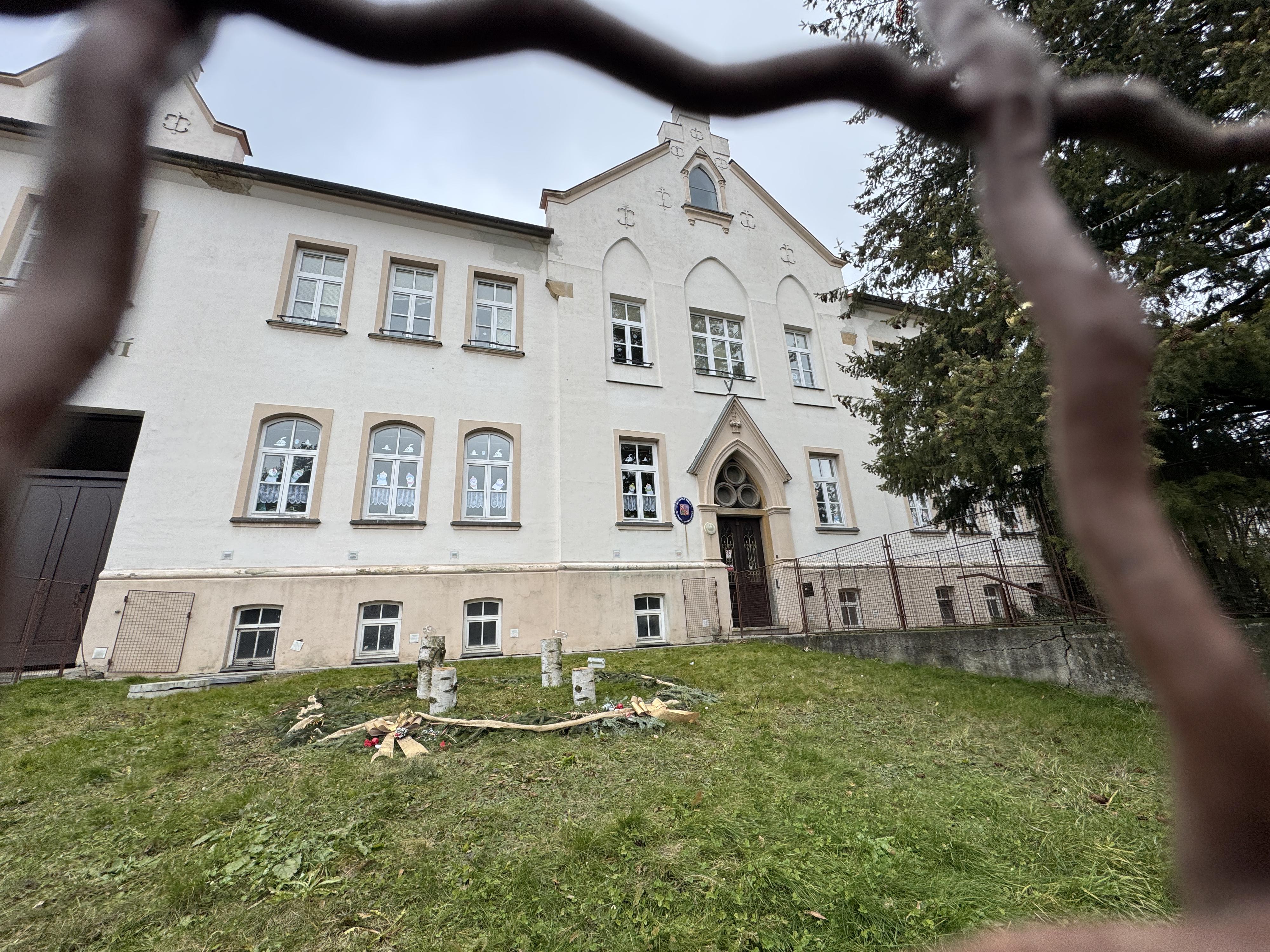 ZŠ a MŠ Olomouc, Dvorského foto 2