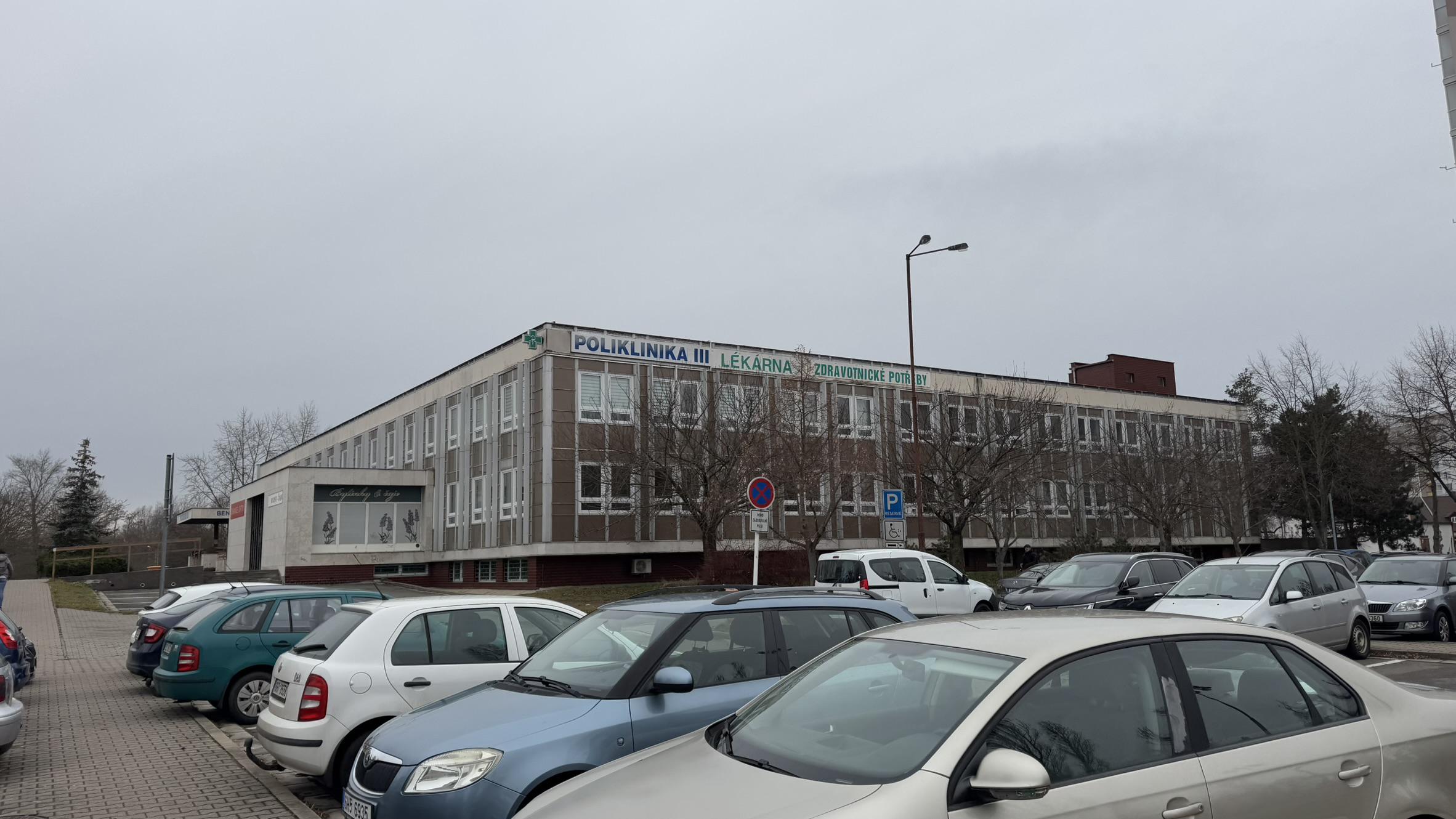 HRADECKÁ POLIKLINIKA III foto 3