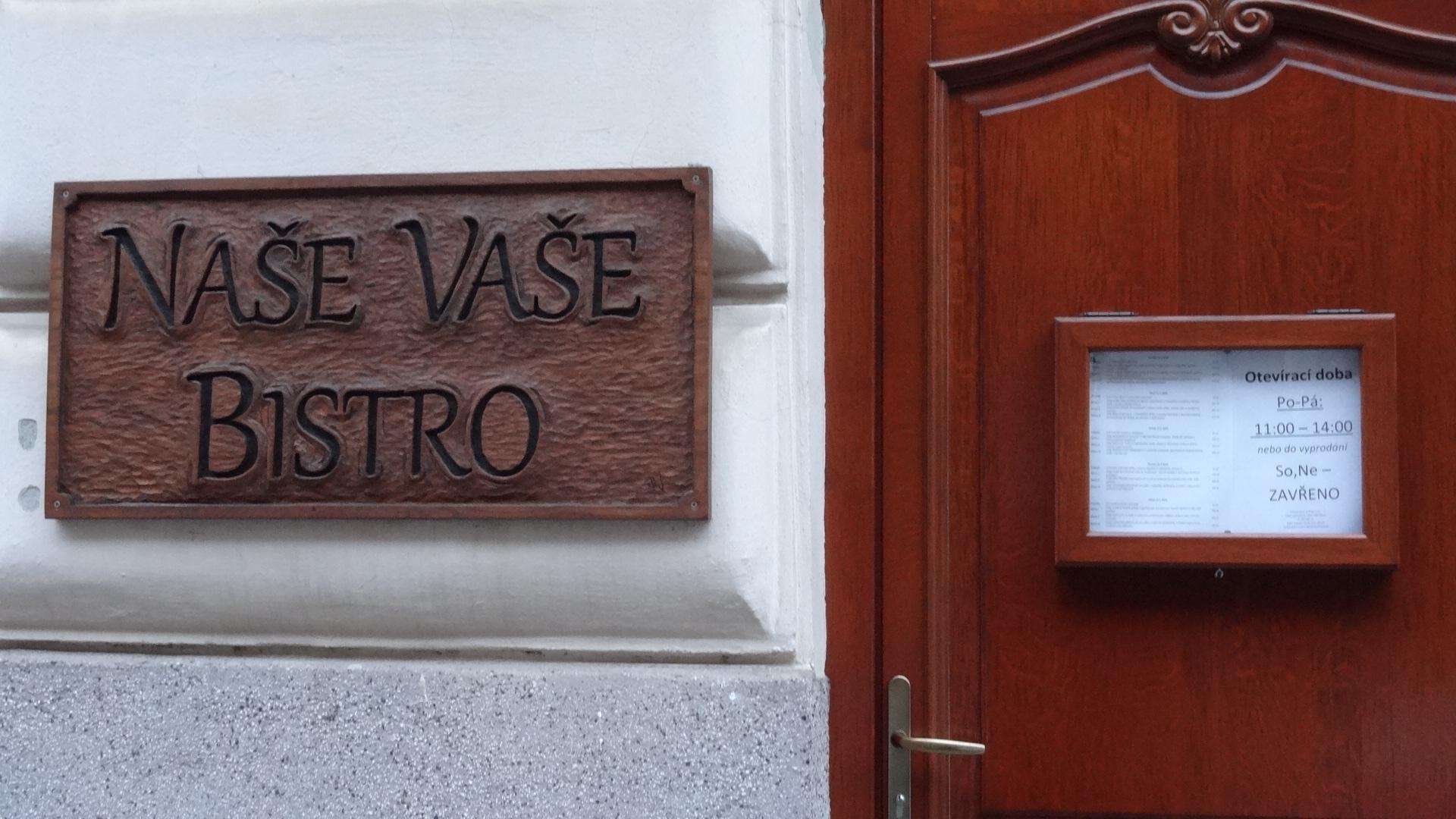 Naše Vaše Bistro foto 3