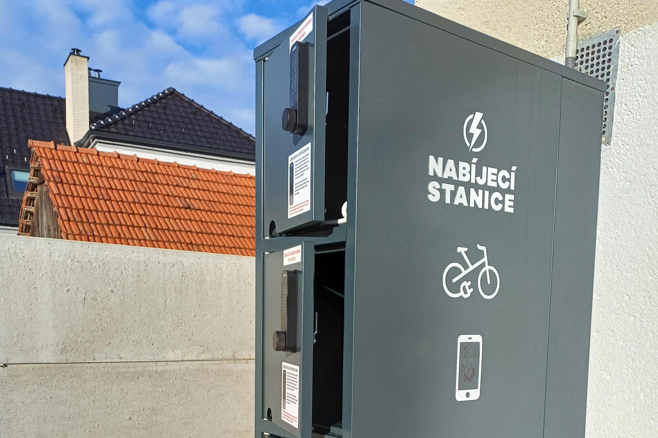 Nabíjecí stanice pro elektrokola Bojkovice