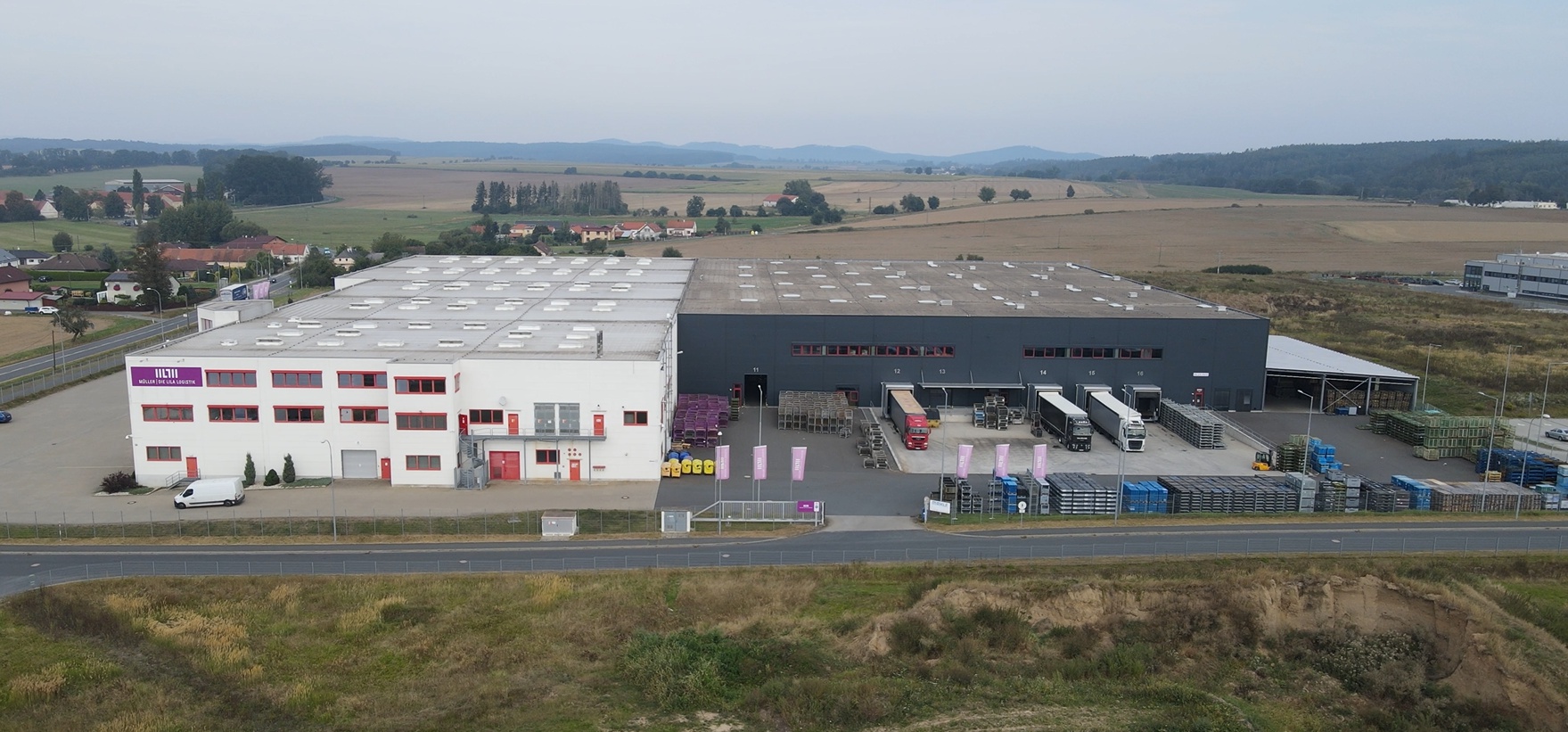 Müller-Die lila Logistik Česká k.s. foto 5