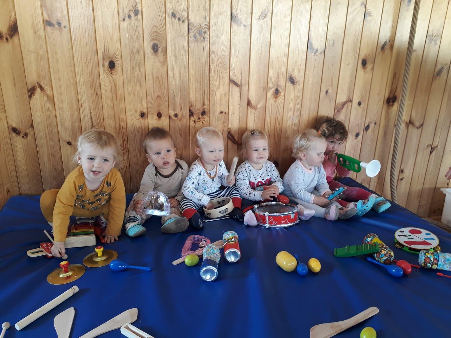 Cvičení a plavání dětí ve Vyškově foto 2