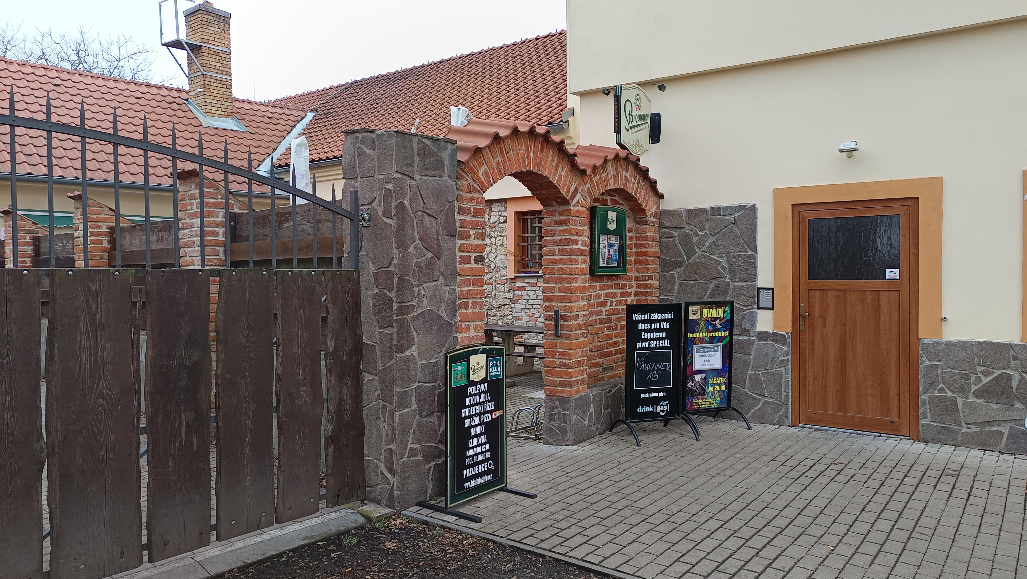 Lokálka Hostivice foto 3