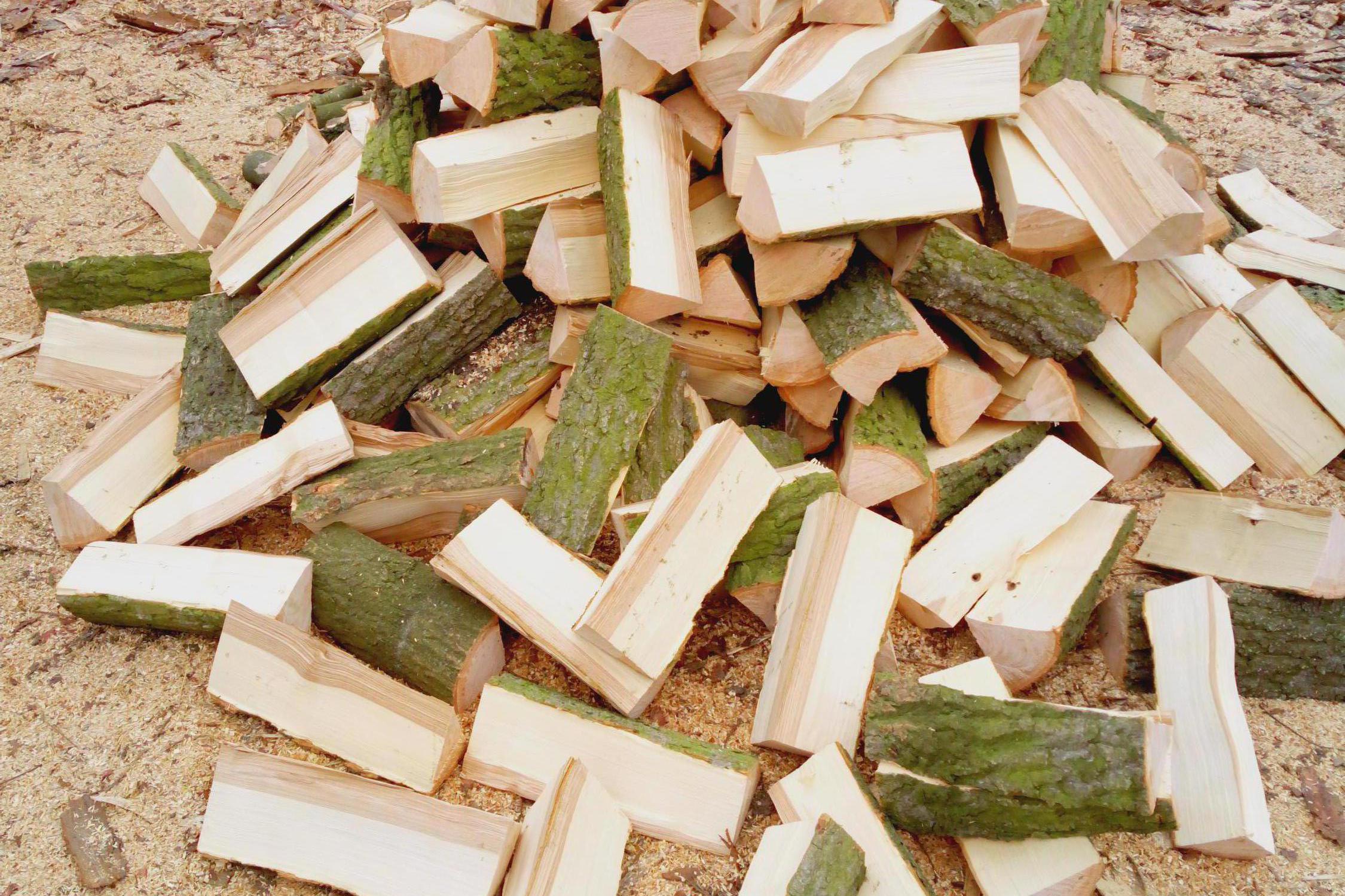 Palivové dřevo LOVO