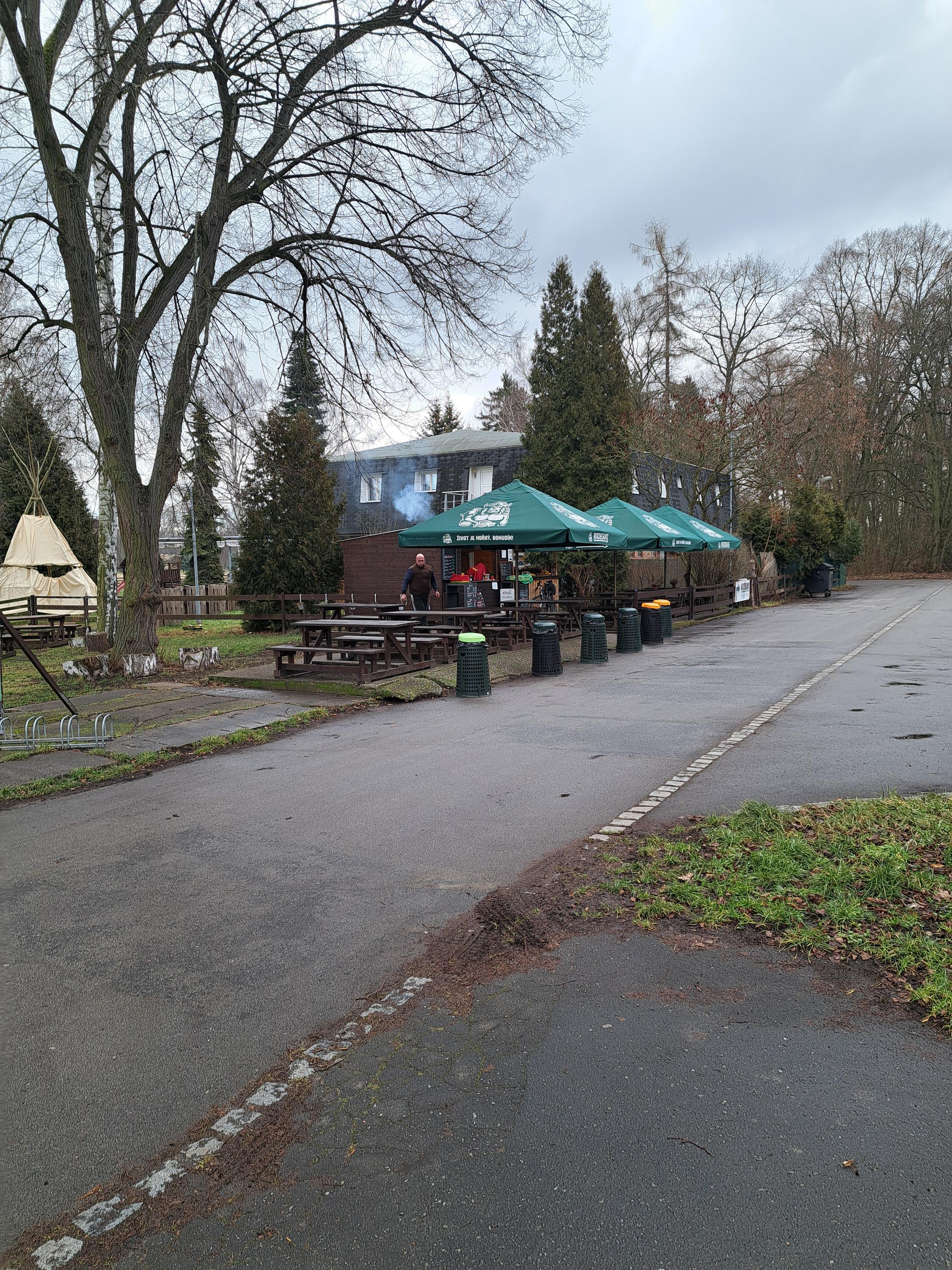 Občerstvení u střelnice foto 2