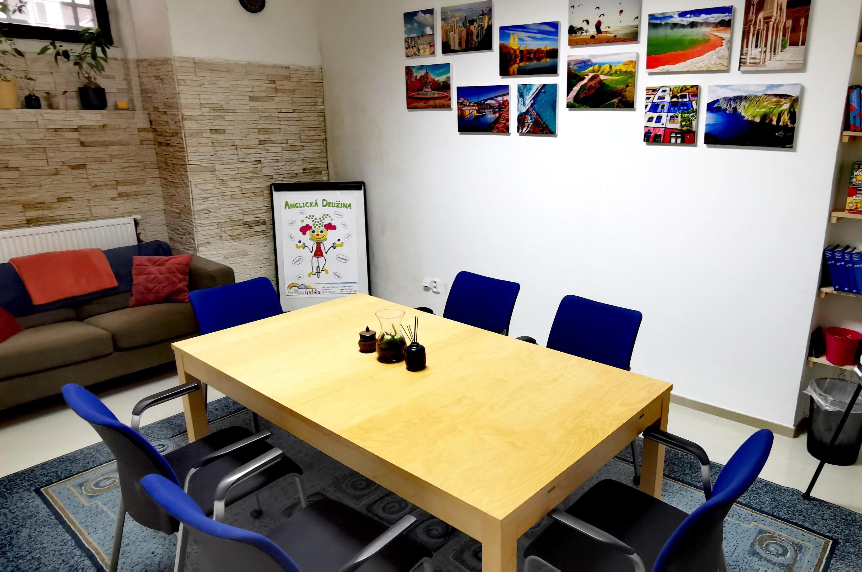 The Villa  - Vaše jazyková základna