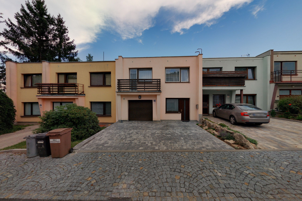 Ing. Petra Mašková, geodet