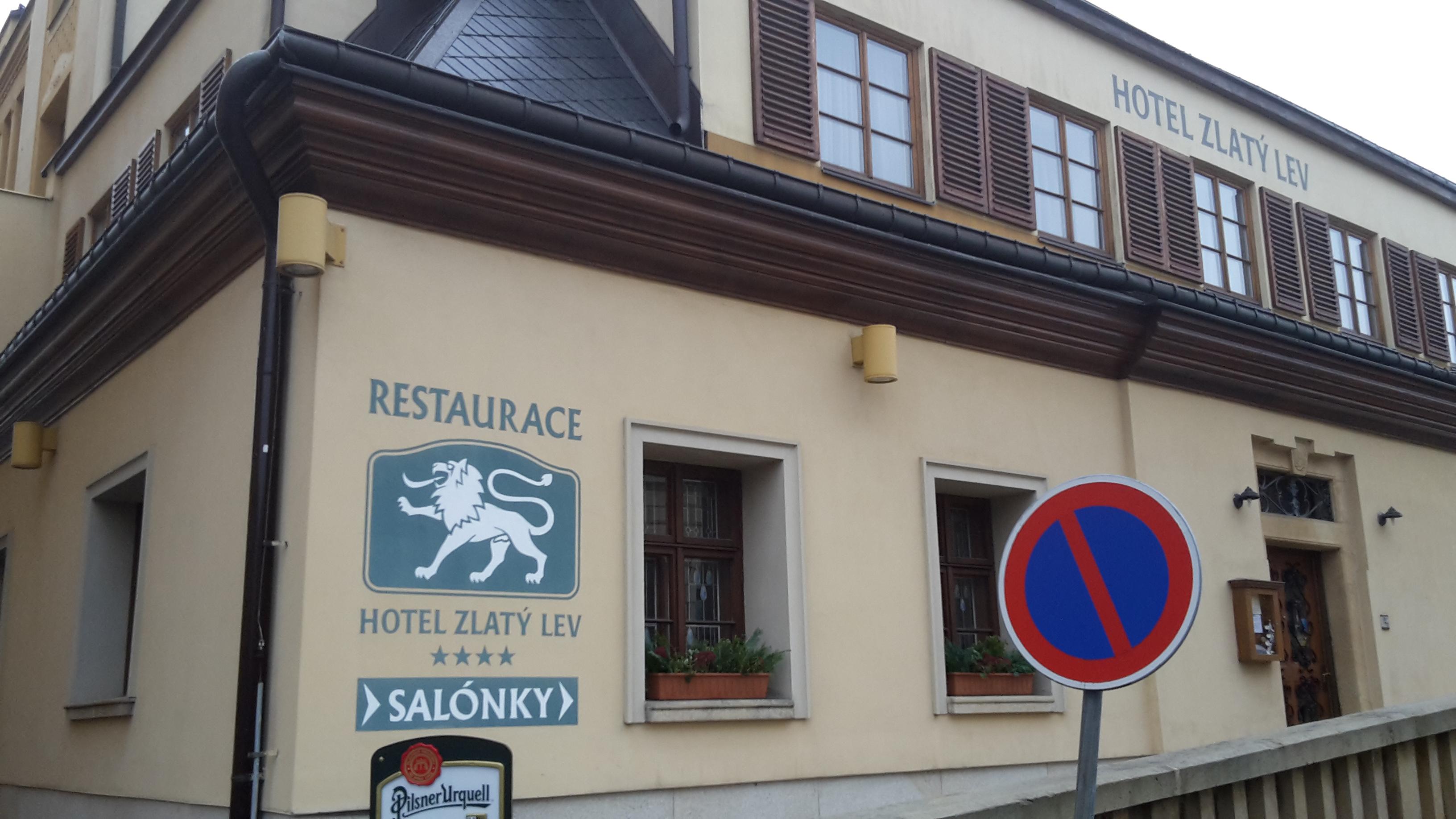 Restaurace Zlatý lev foto 4