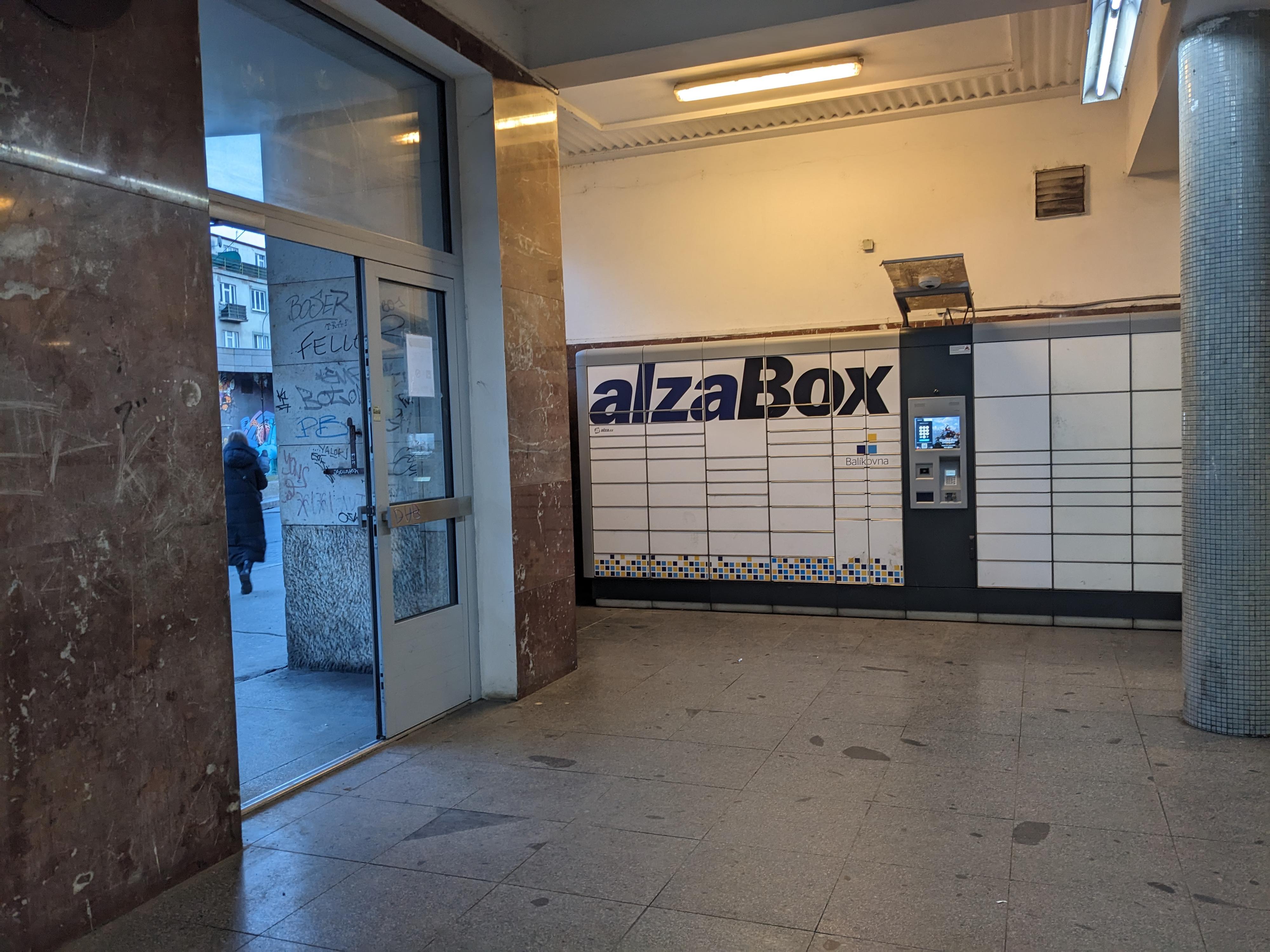 AlzaBox foto 4
