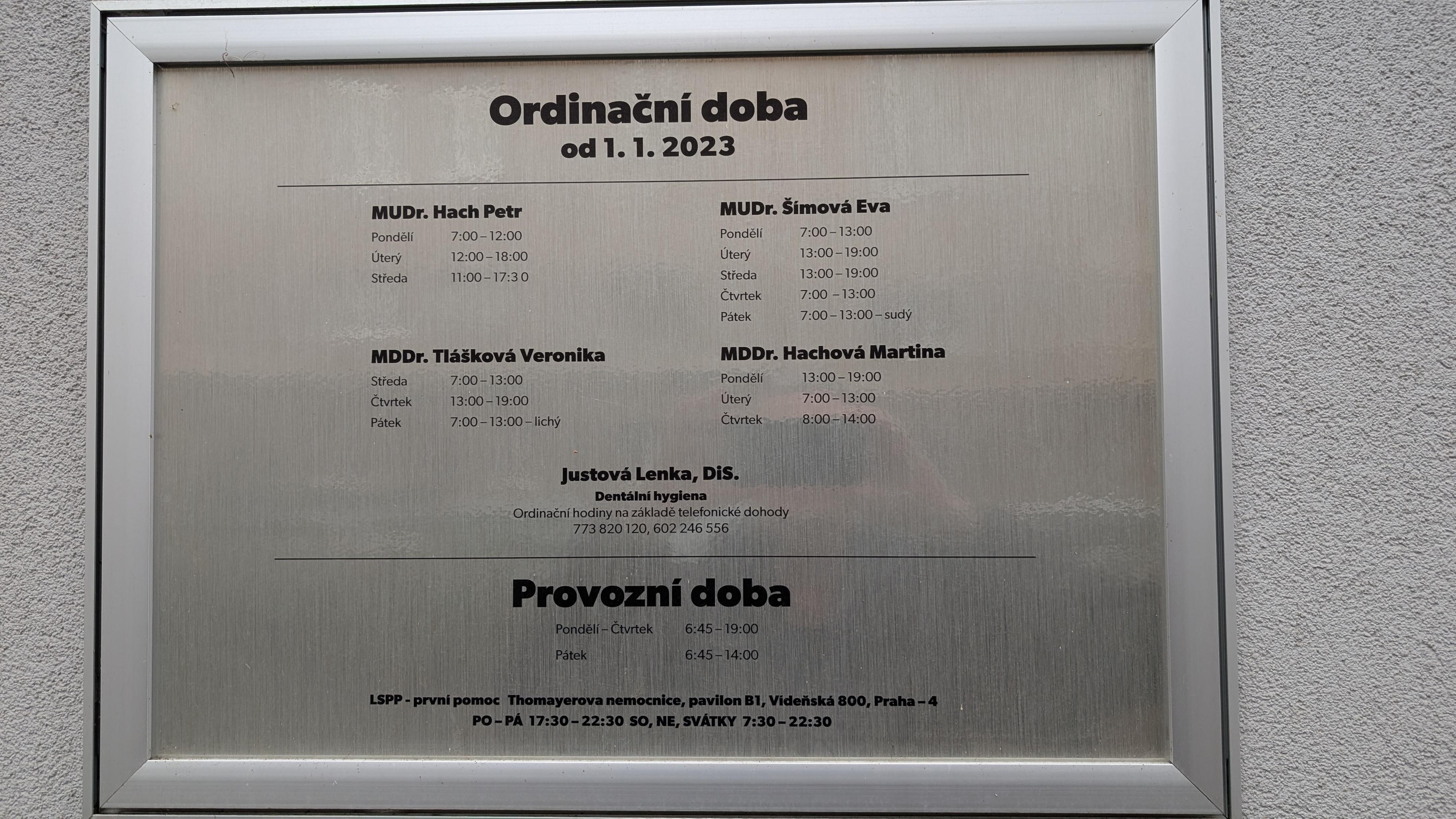 Stomatologická ordinace a laboratoř MUDr. Petr Hach, s.r.o. foto 4