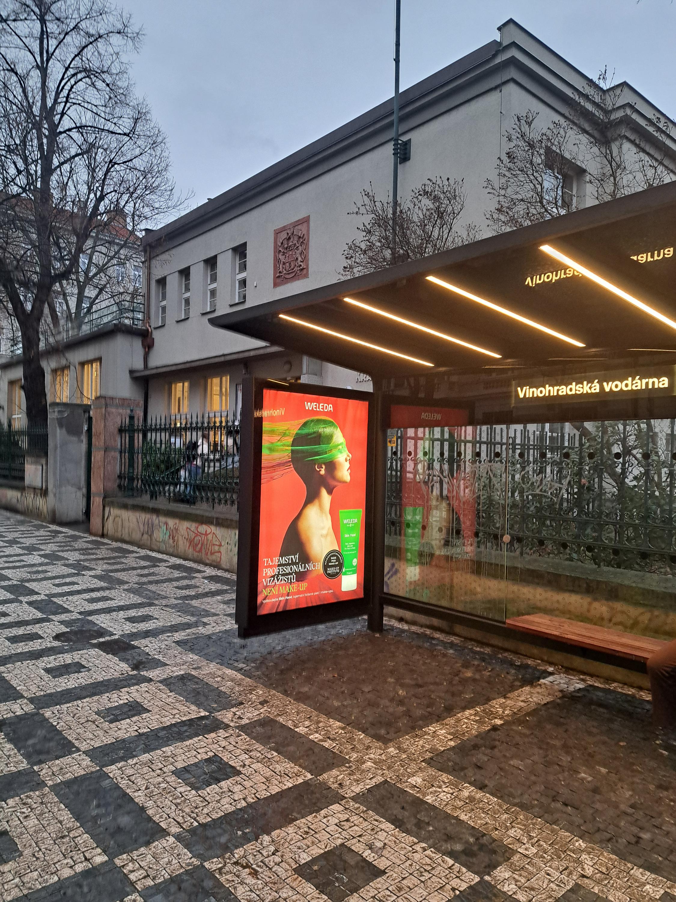 Městská knihovna v Praze - Korunní foto 6