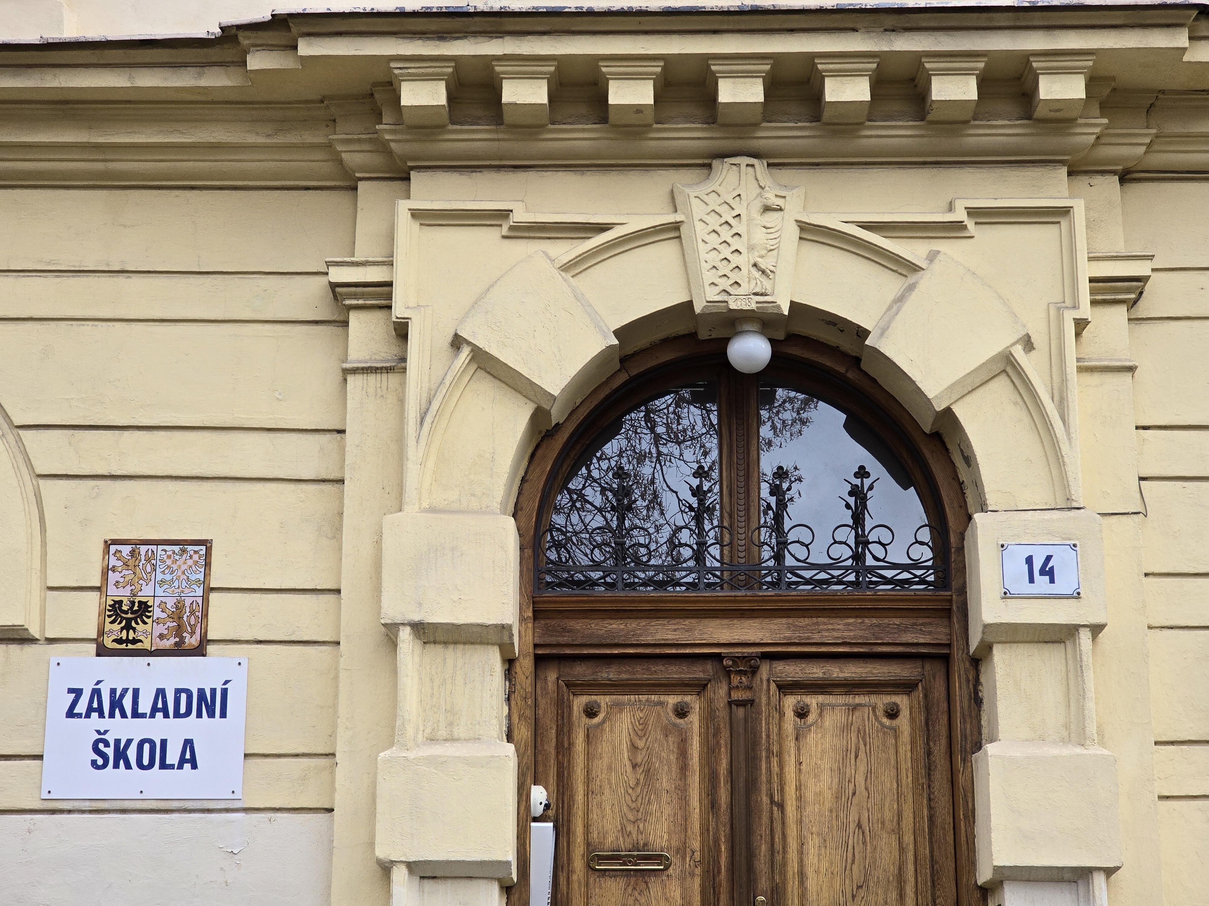 Základní škola a mateřská škola Prostějov, Palackého tř. 14