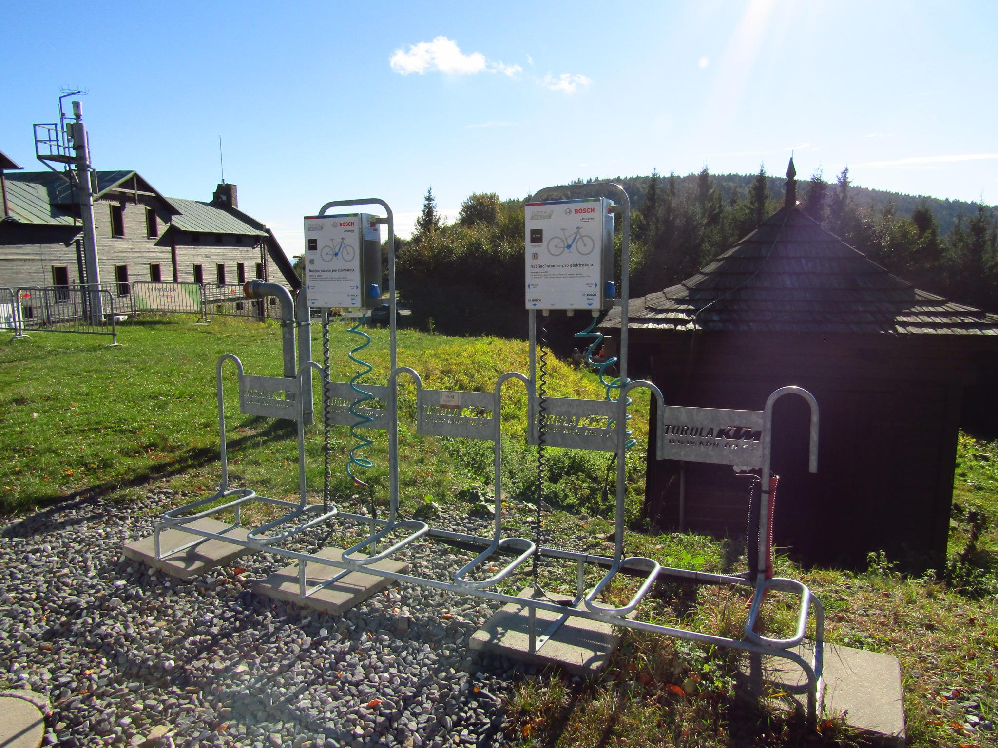 Nabíjecí stanice pro elektrokola TOROLA foto 2