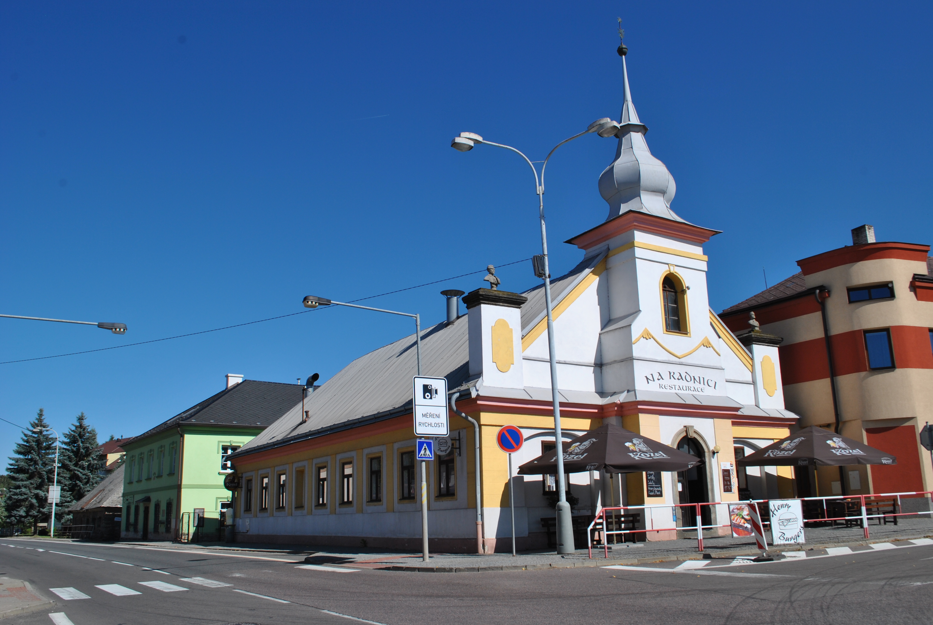Henry Burgers Na Radnici foto 4