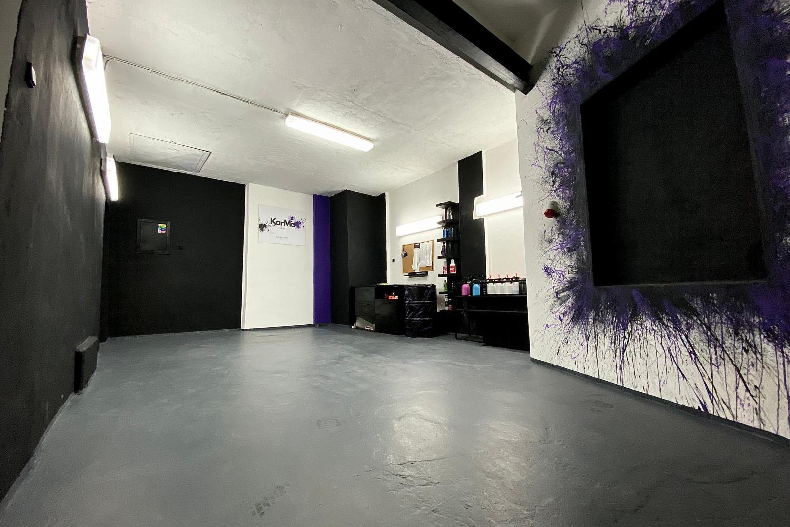 KarMa car design studio