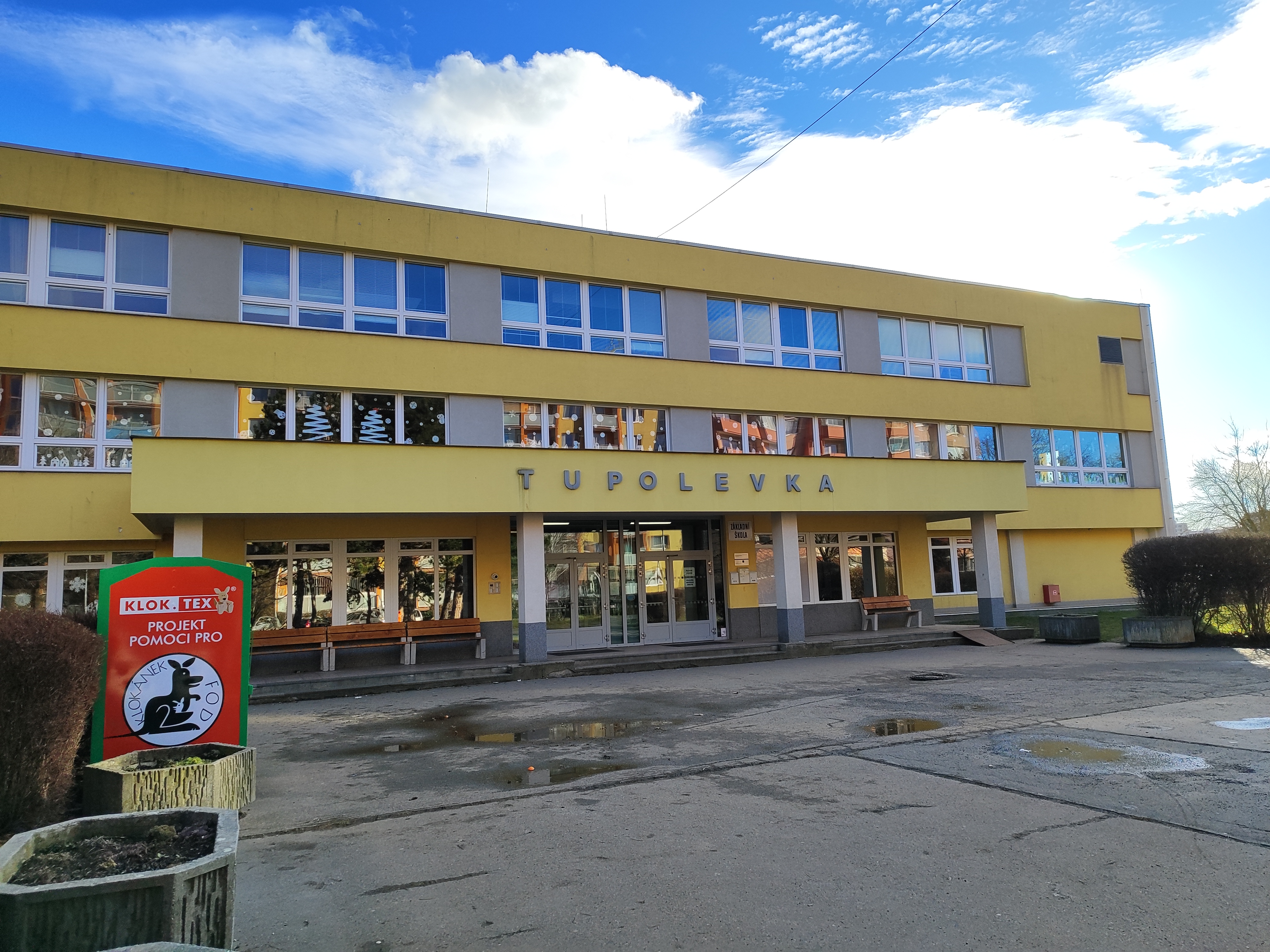 ZŠ a MŠ, Praha 9, Tupolevova foto 3