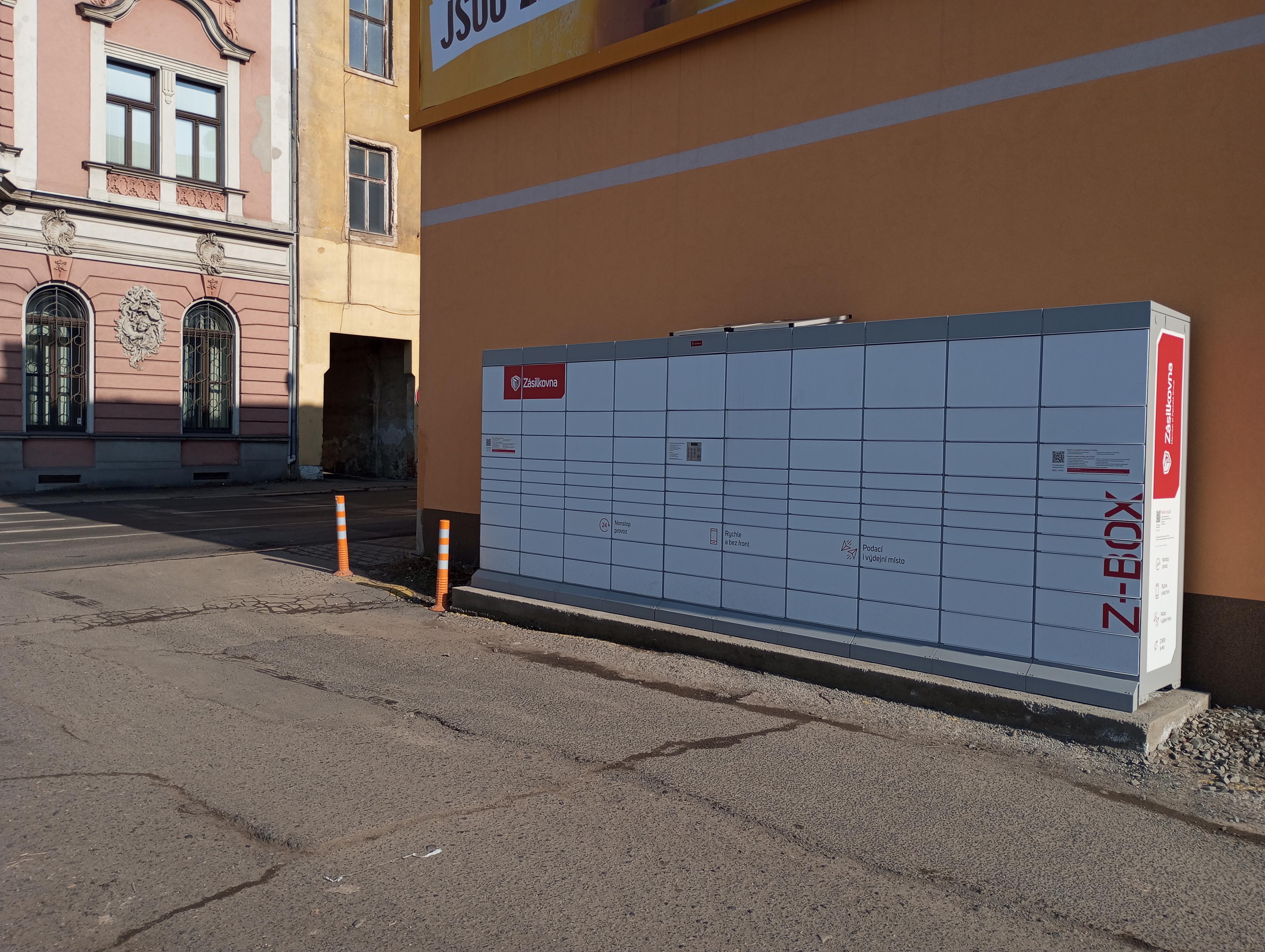 Z-BOX