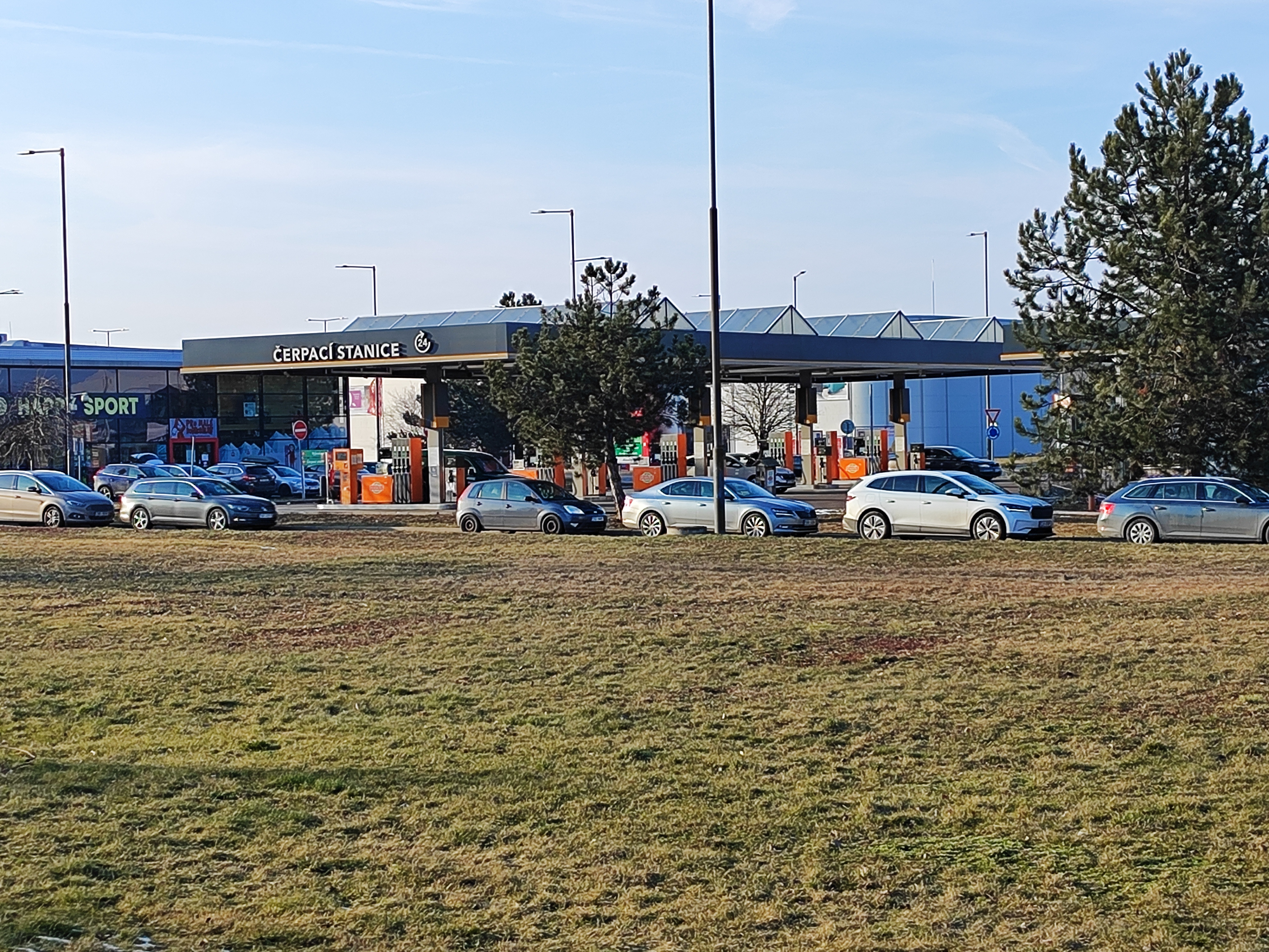 Čerpací stanice Globus foto 5