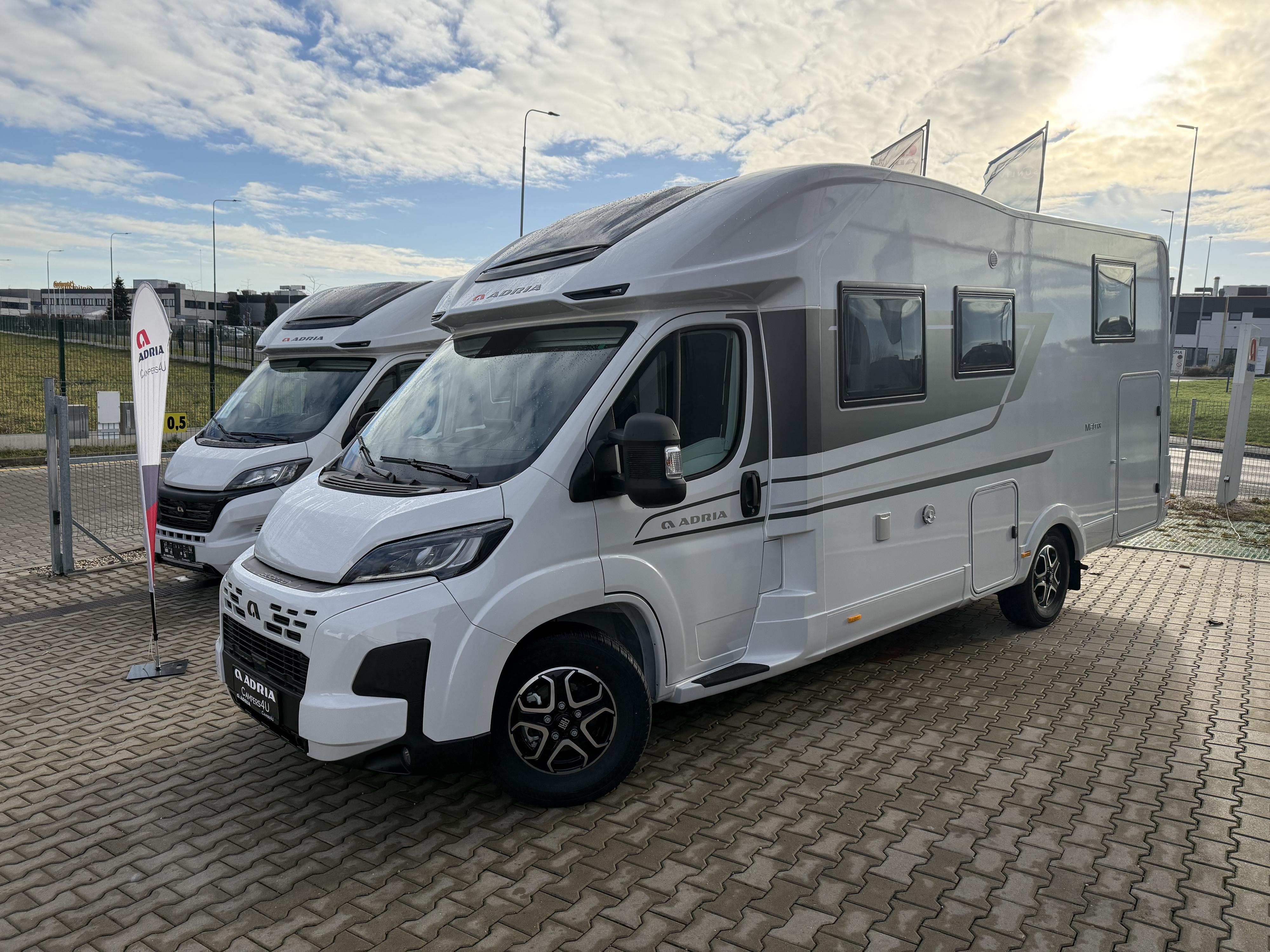 ADRIA karavany Praha - Campers4U foto 6