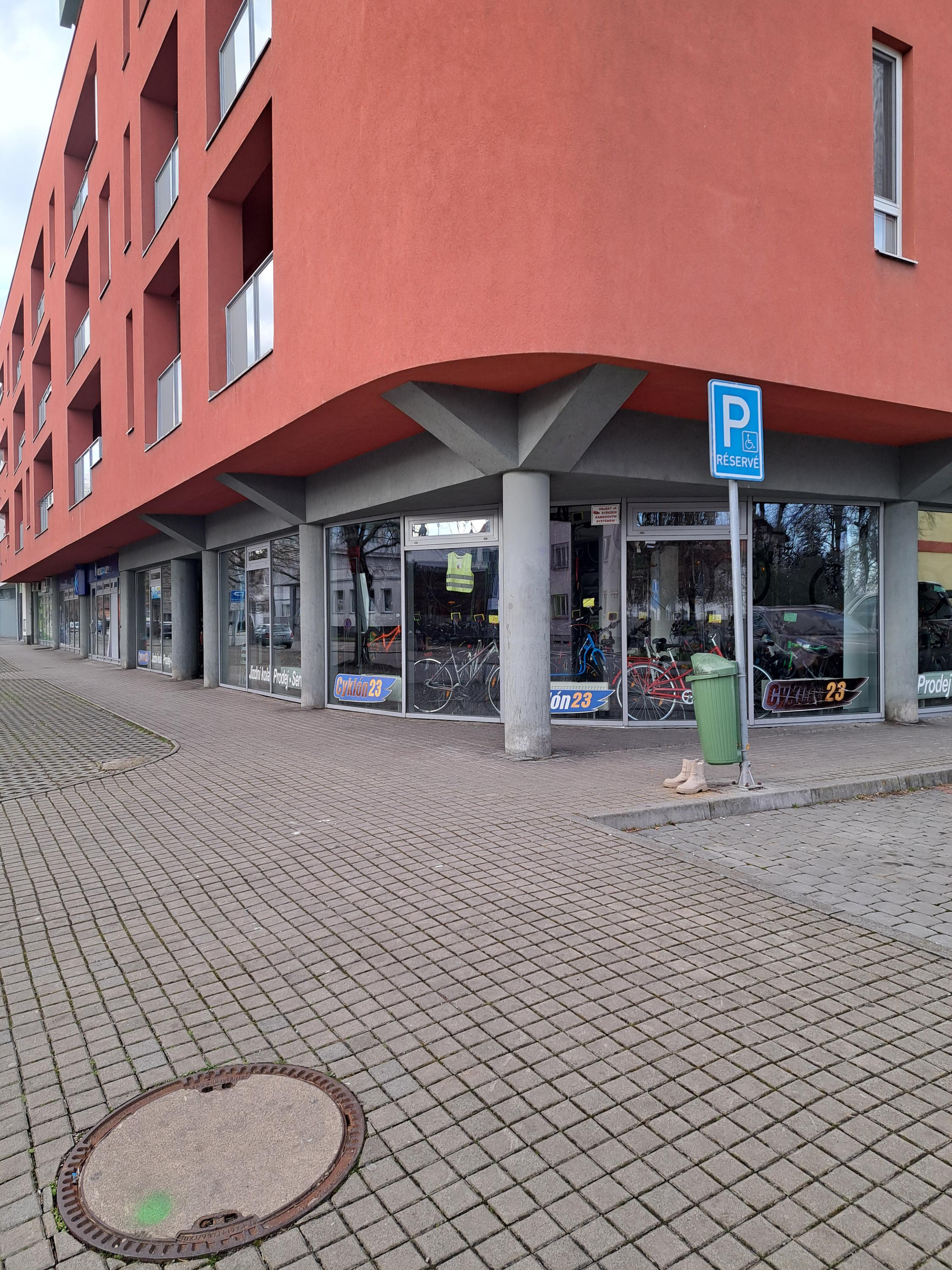 CYKLÓN 23, s.r.o. foto 3