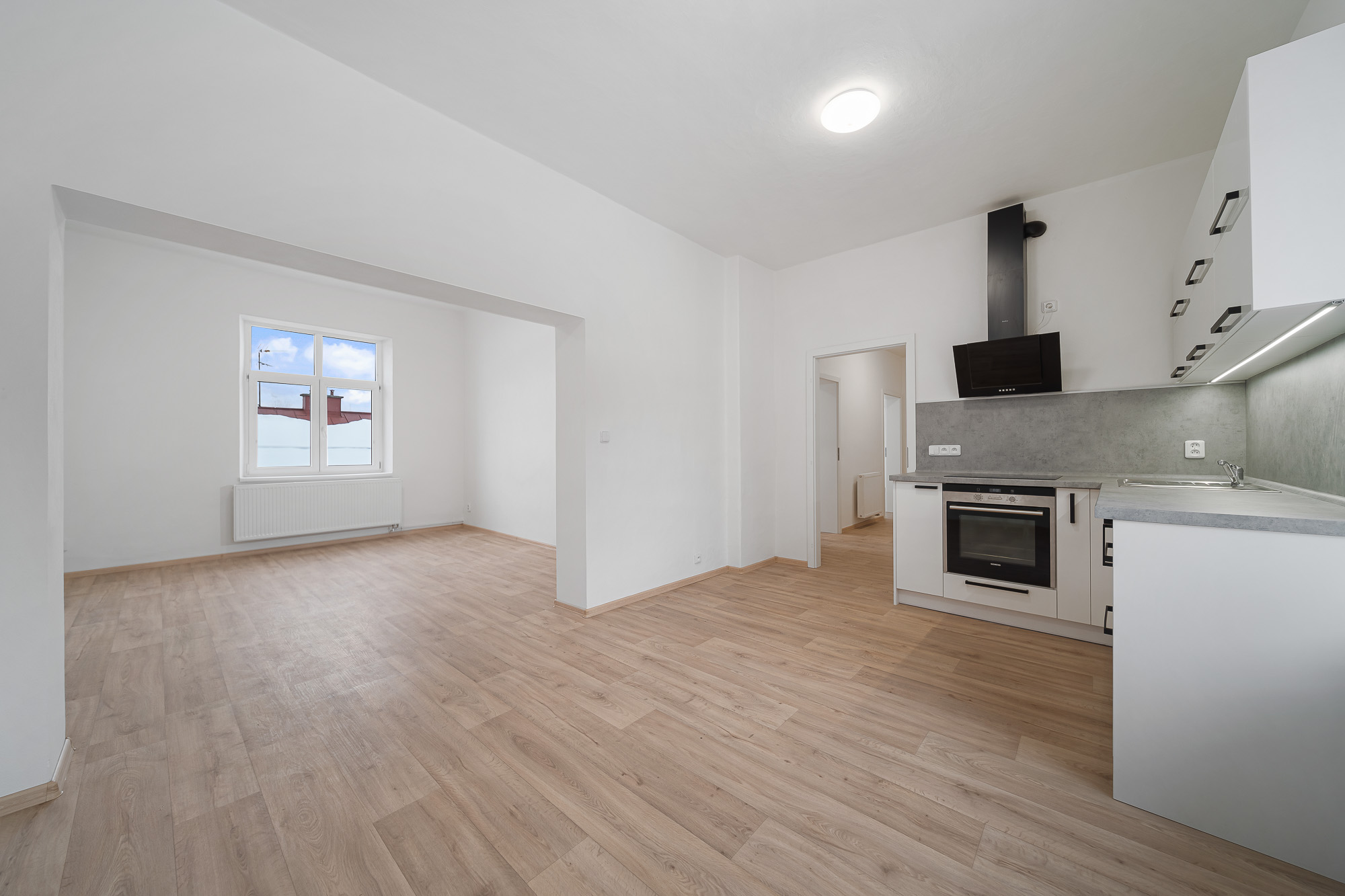 Kateřina Kuhnová- Vaše certifikovaná realitní makléřka foto 4