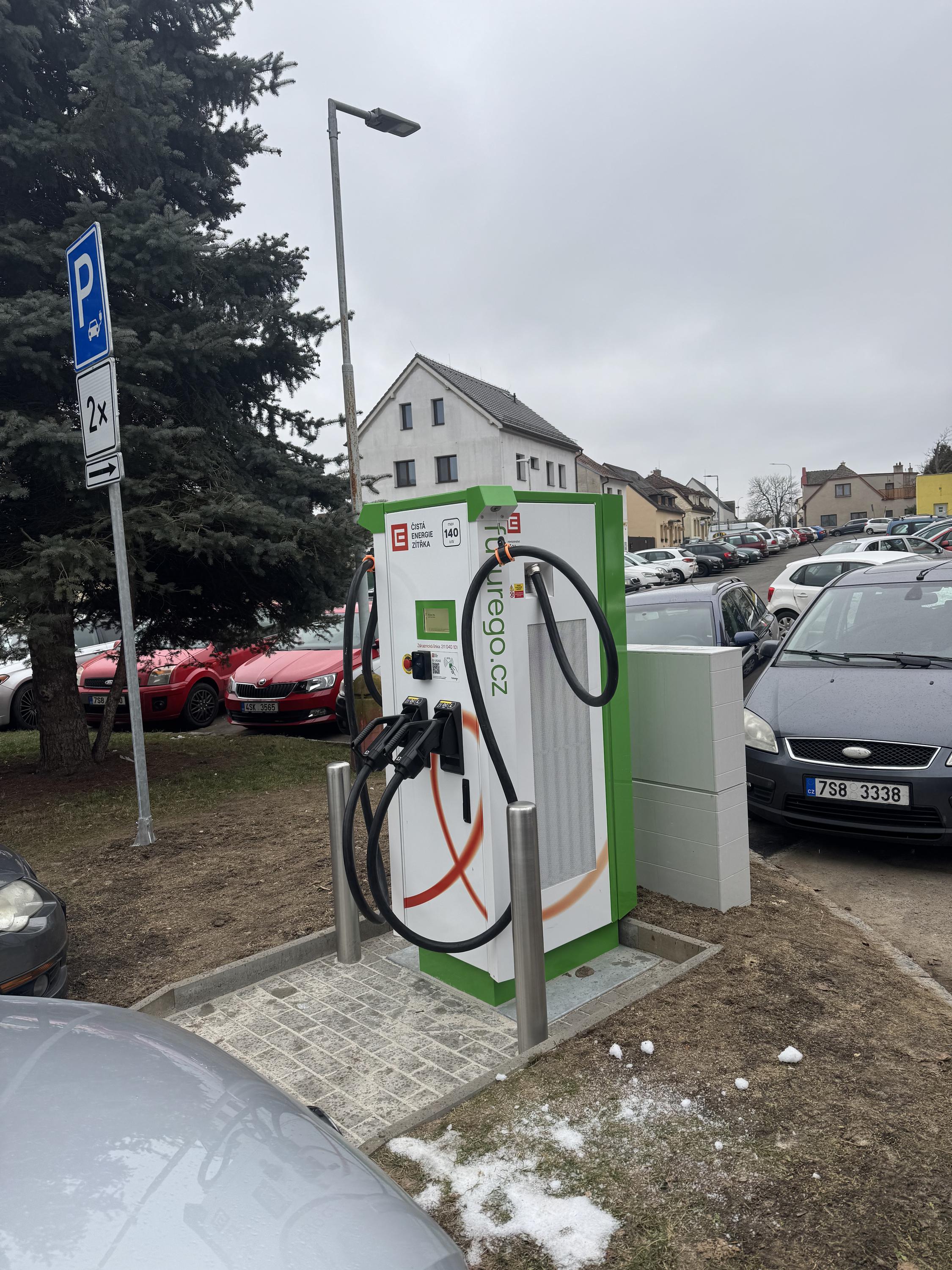 Dobíjecí stanice ČEZ foto 2