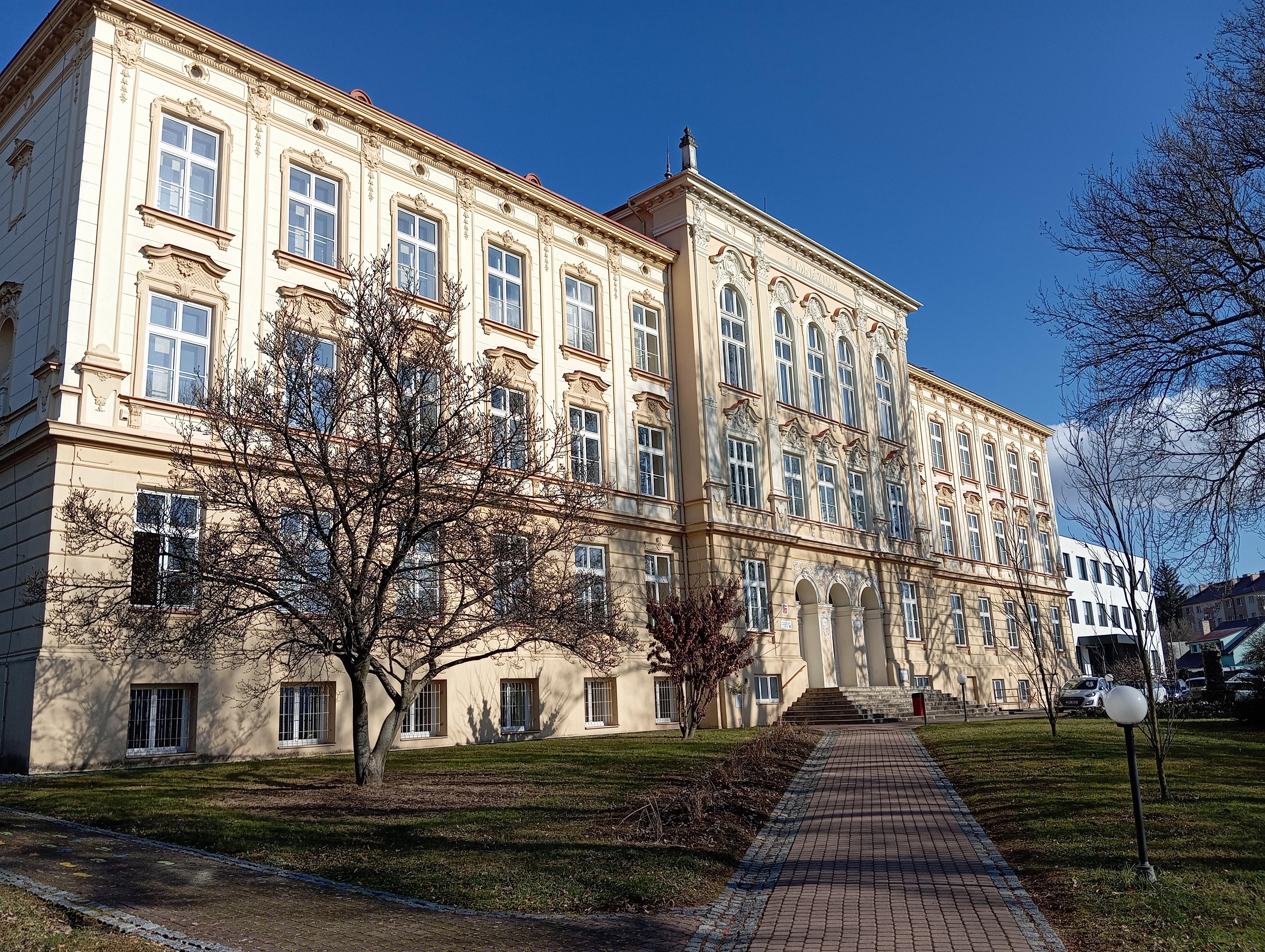 Gymnázium a Obchodní akademie Bučovice foto 3