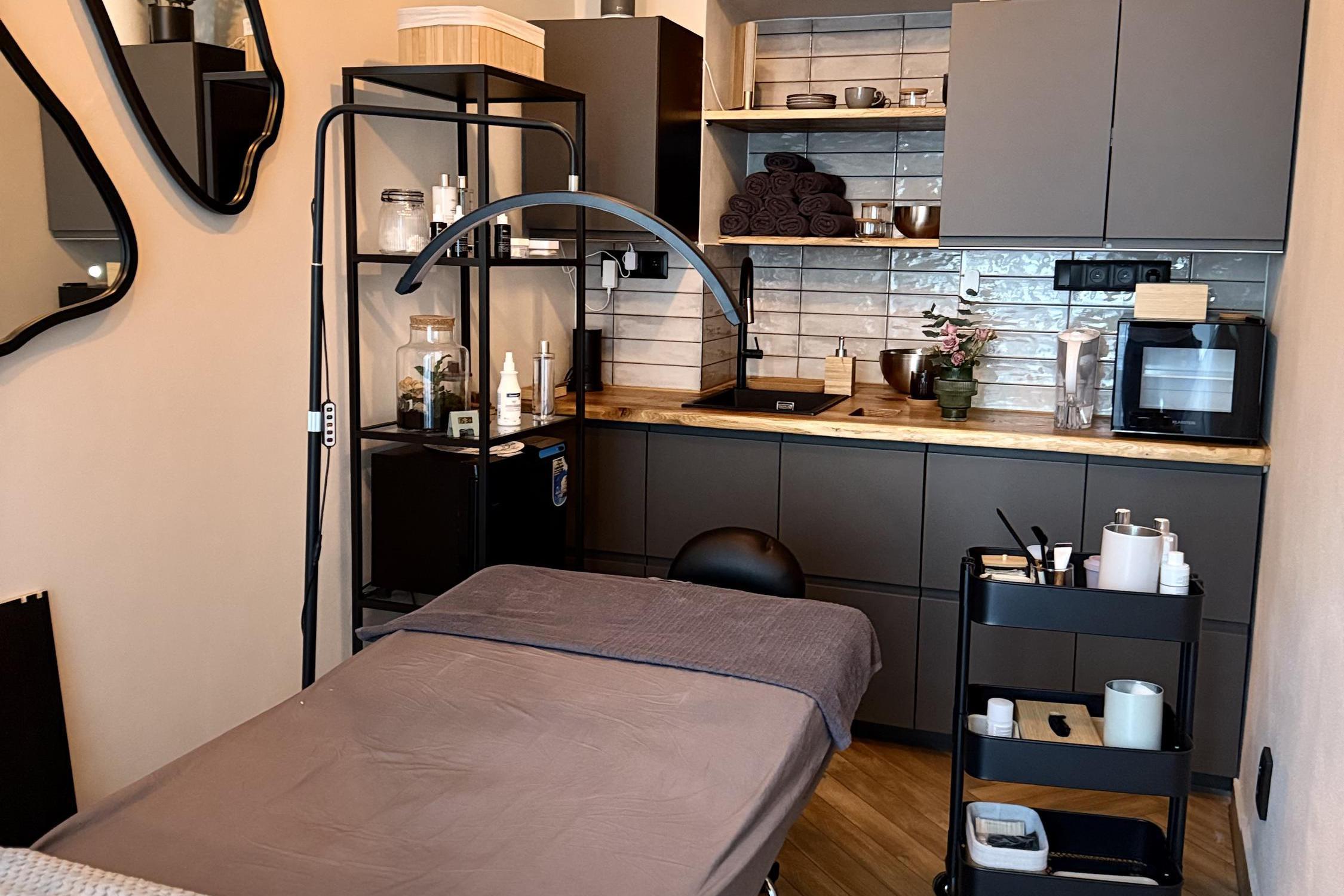 Face & Therapy - beauty studio