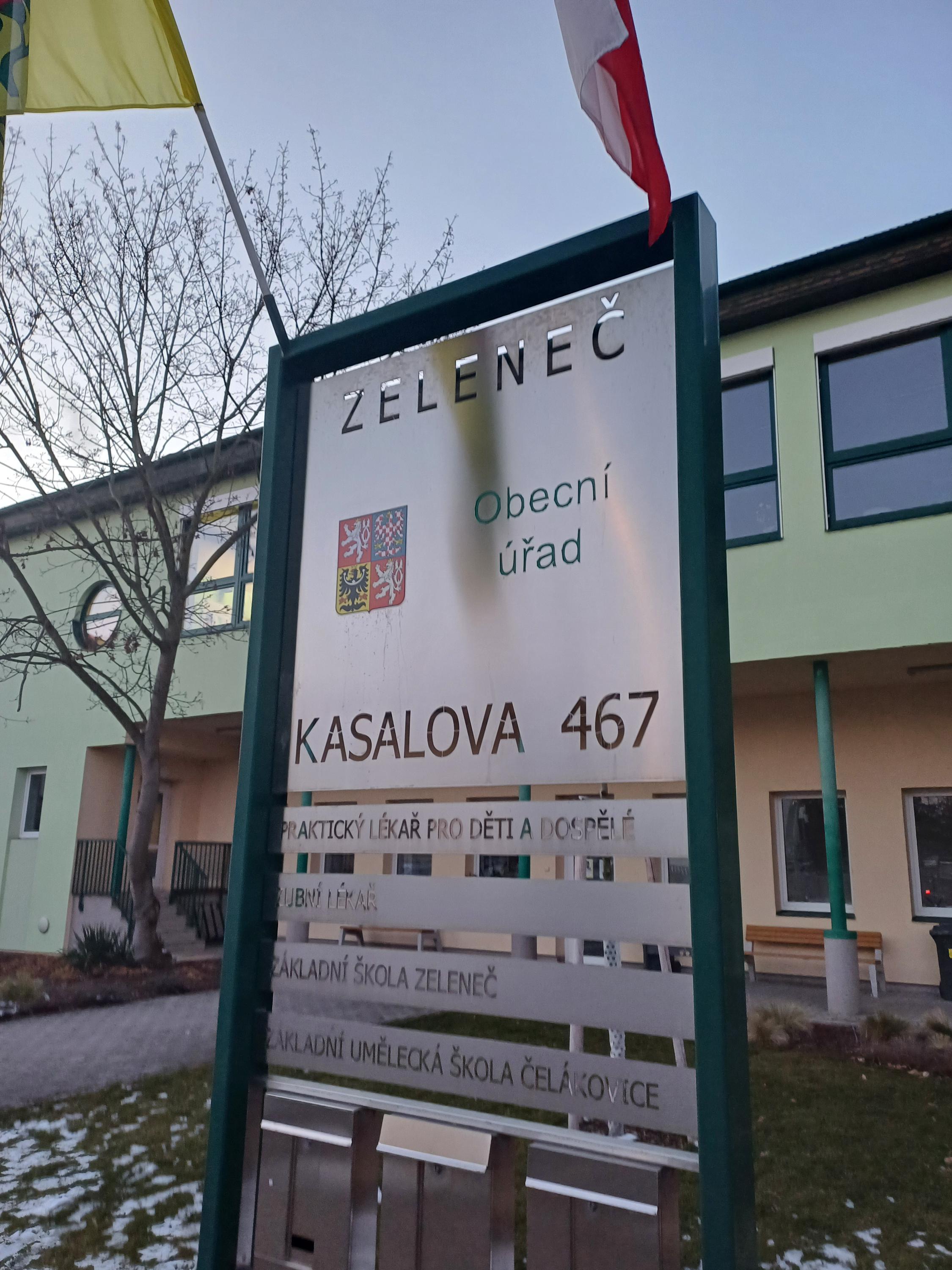 Zeleneč - obecní úřad foto 3
