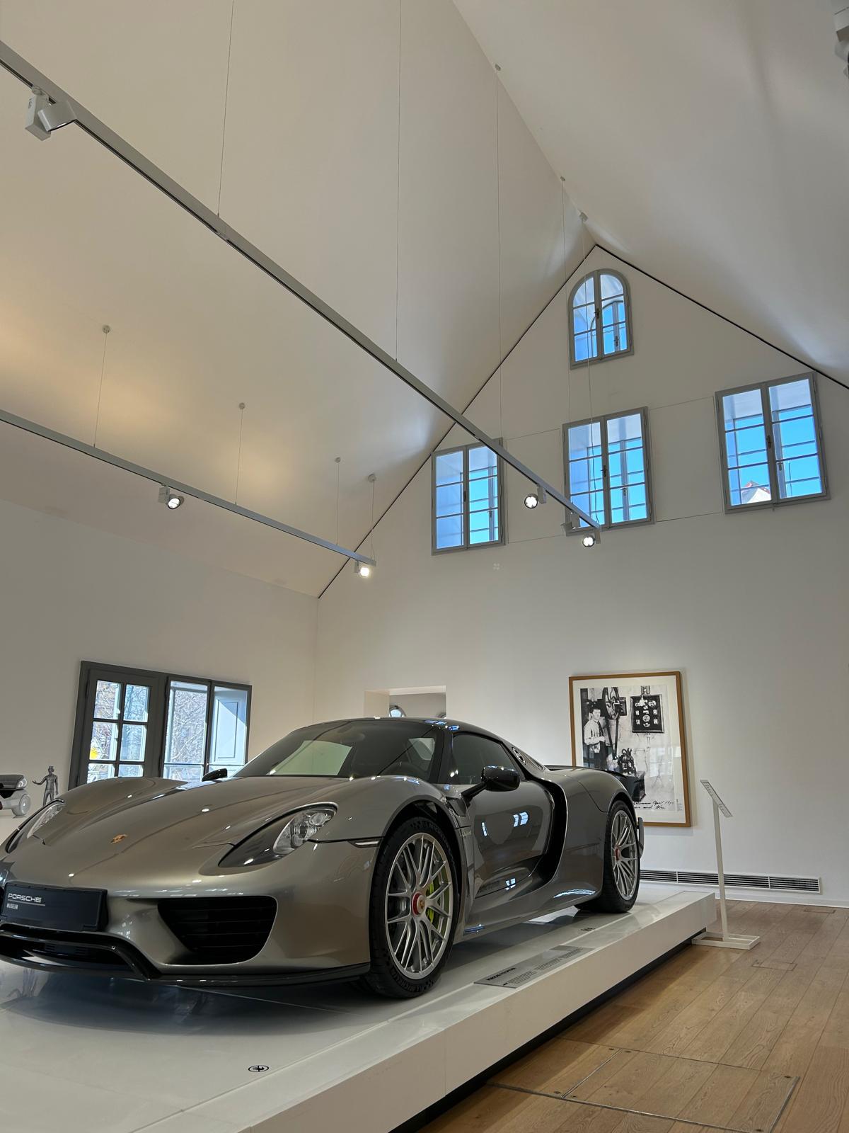 Rodný dům Ferdinanda Porscheho foto 4