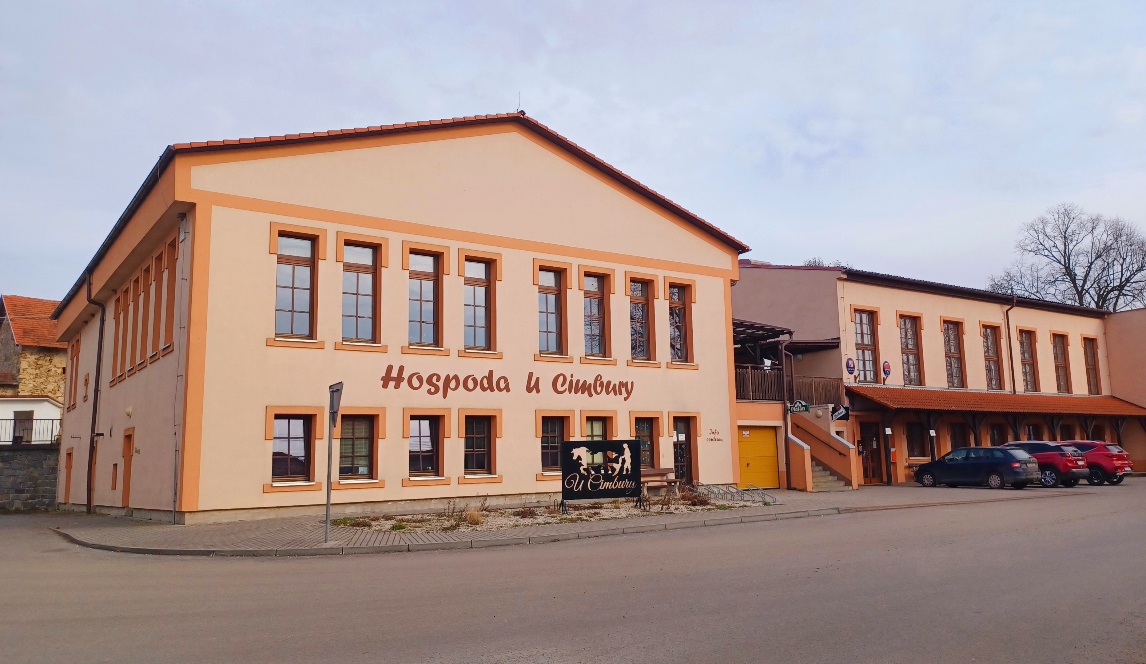 Hospoda U Cimbury foto 6