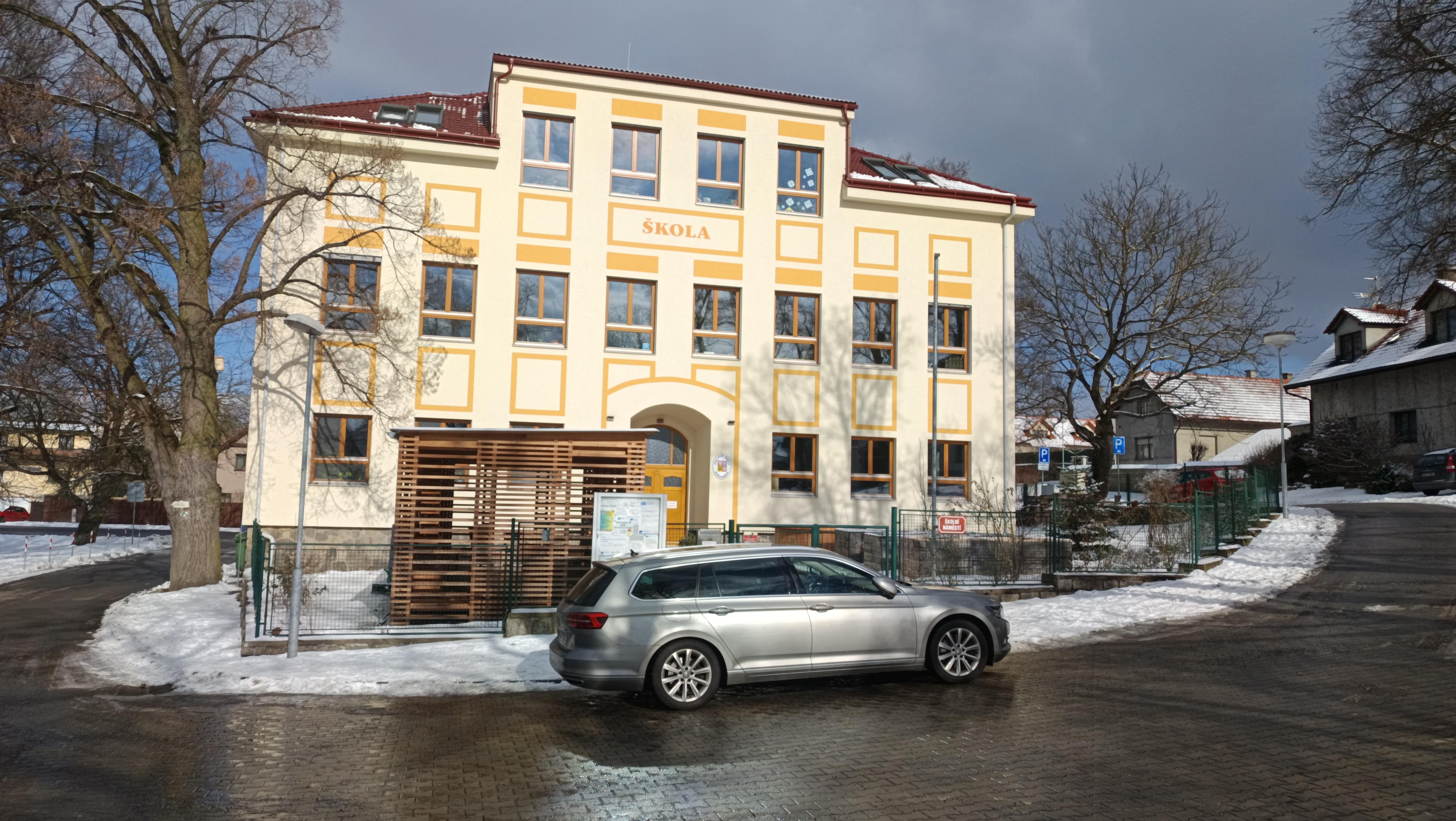 Základní škola Struhařov foto 3