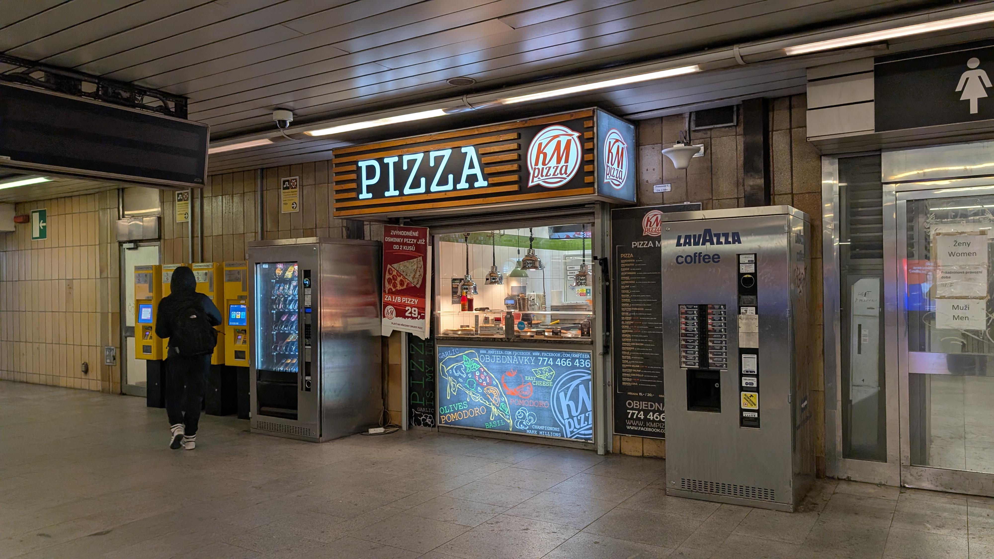 KM PIZZA foto 3