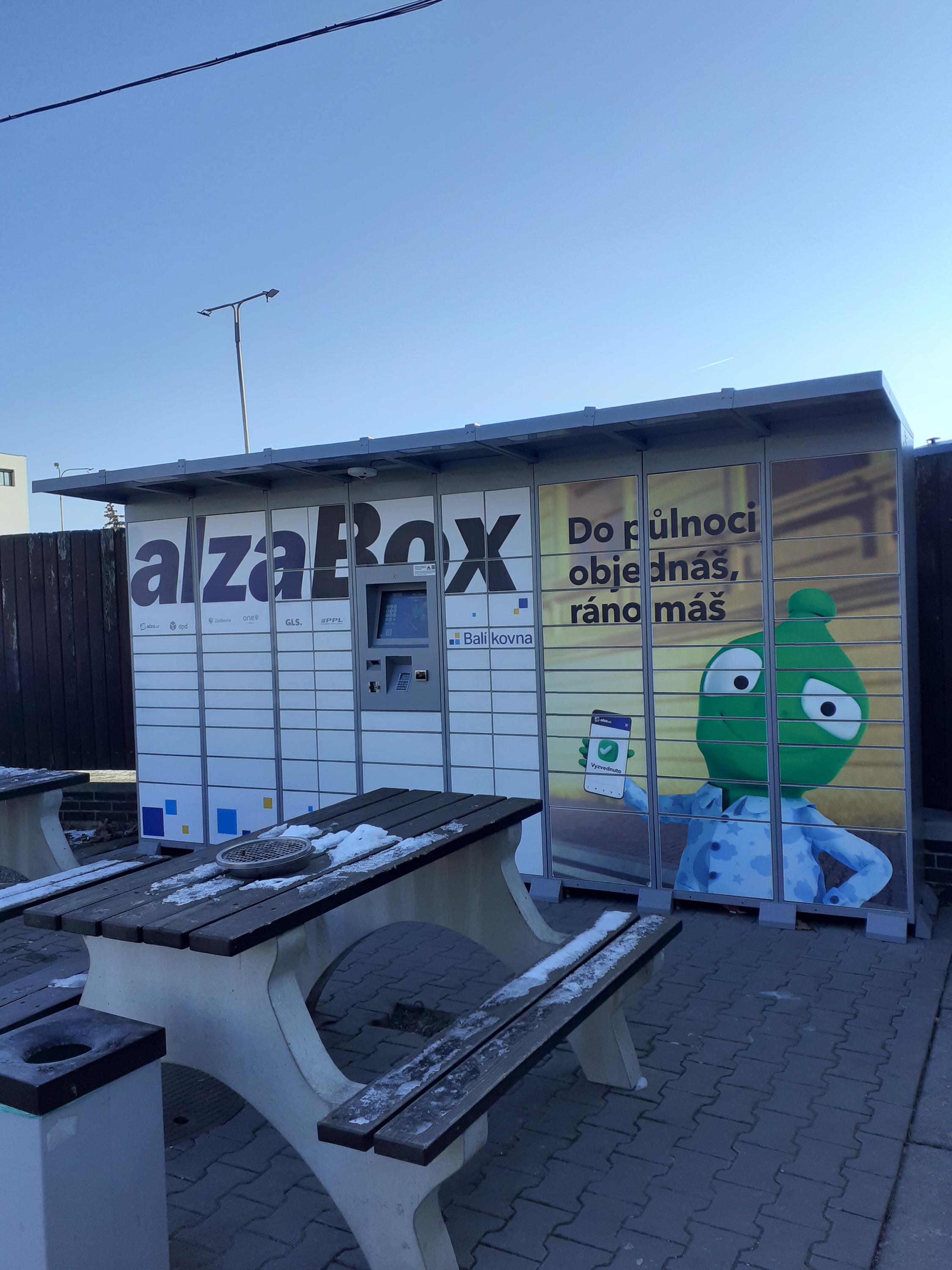AlzaBox foto 2
