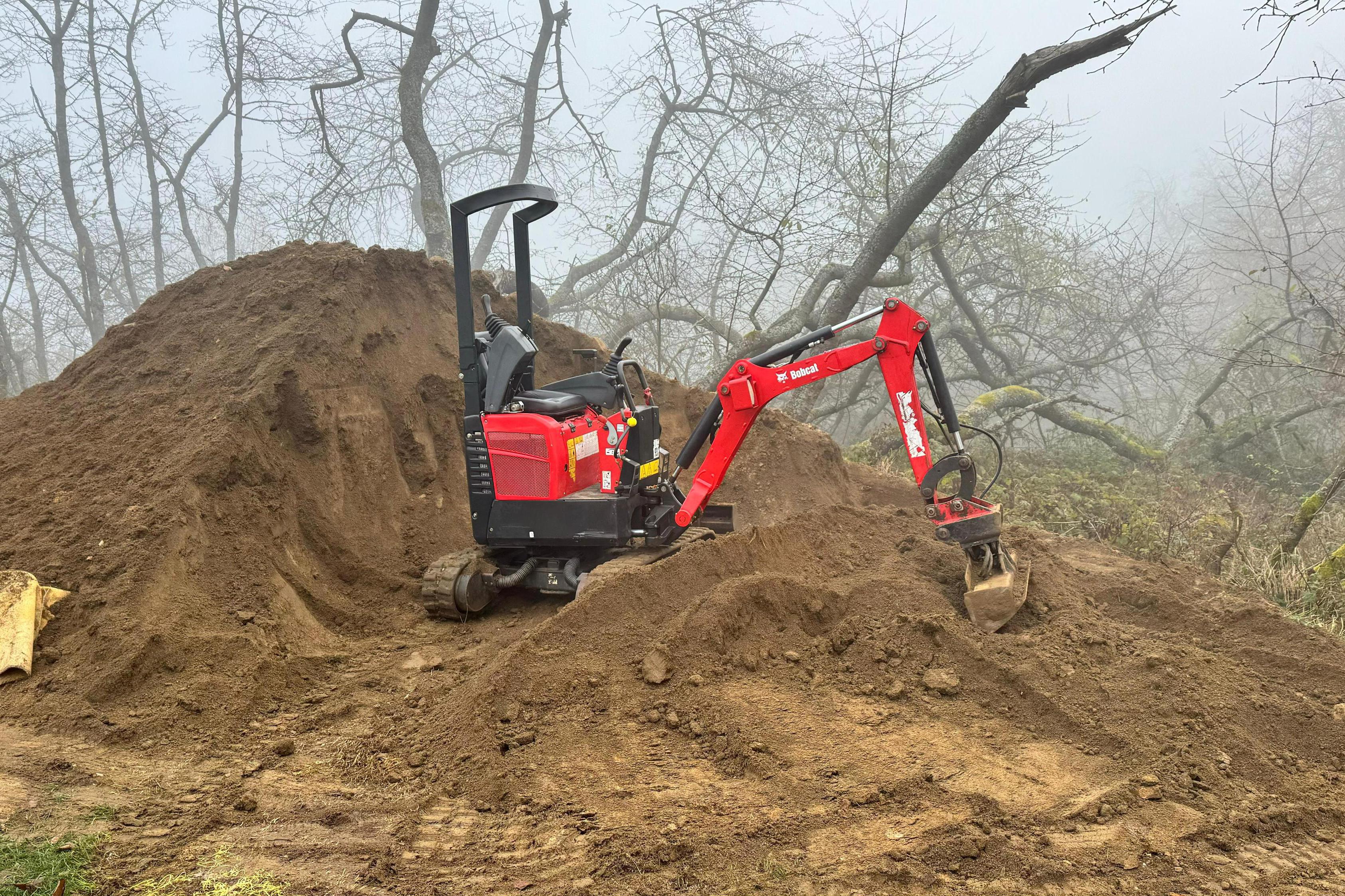 Zemní práce a Údržba zeleně Senohraby