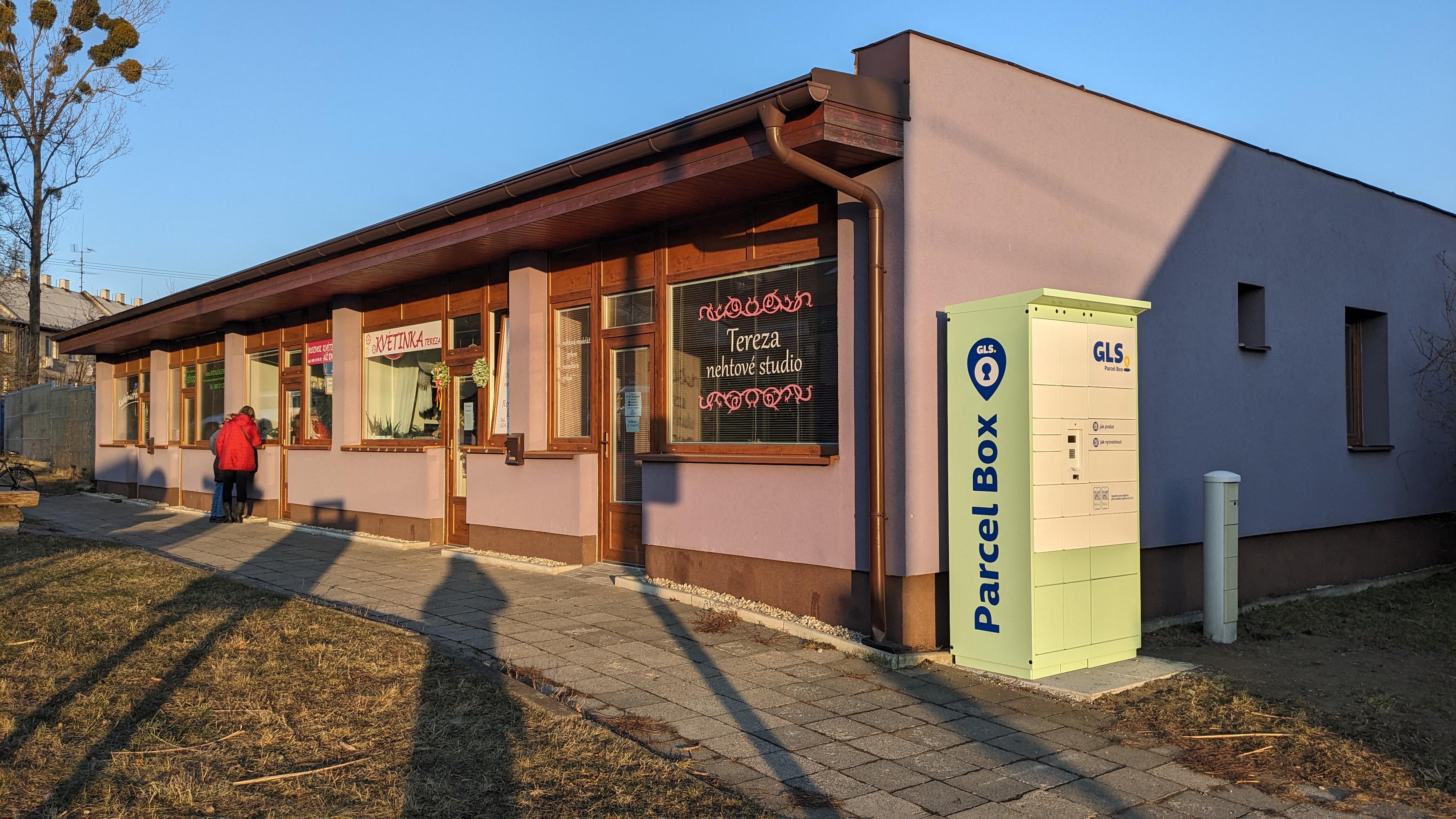 GLS Parcel Box foto 2