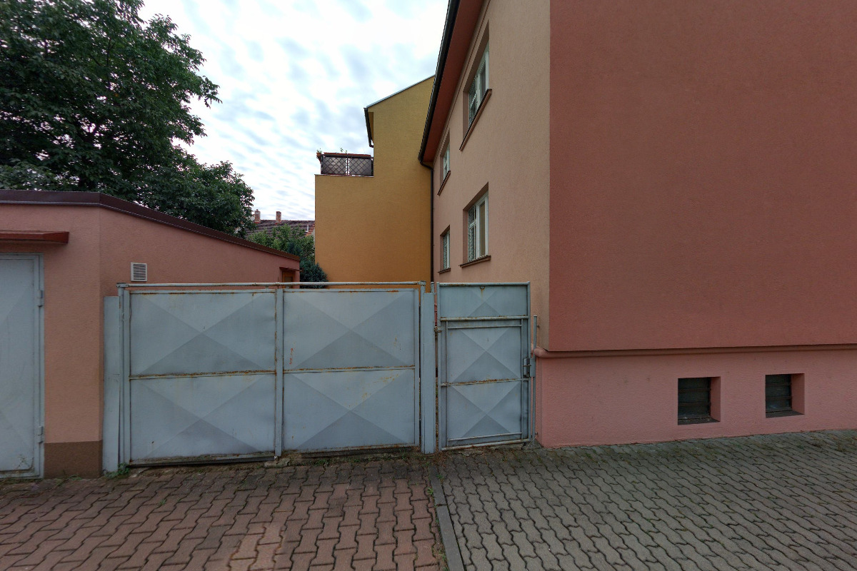 Nakladatelstvipolzova.cz foto 2