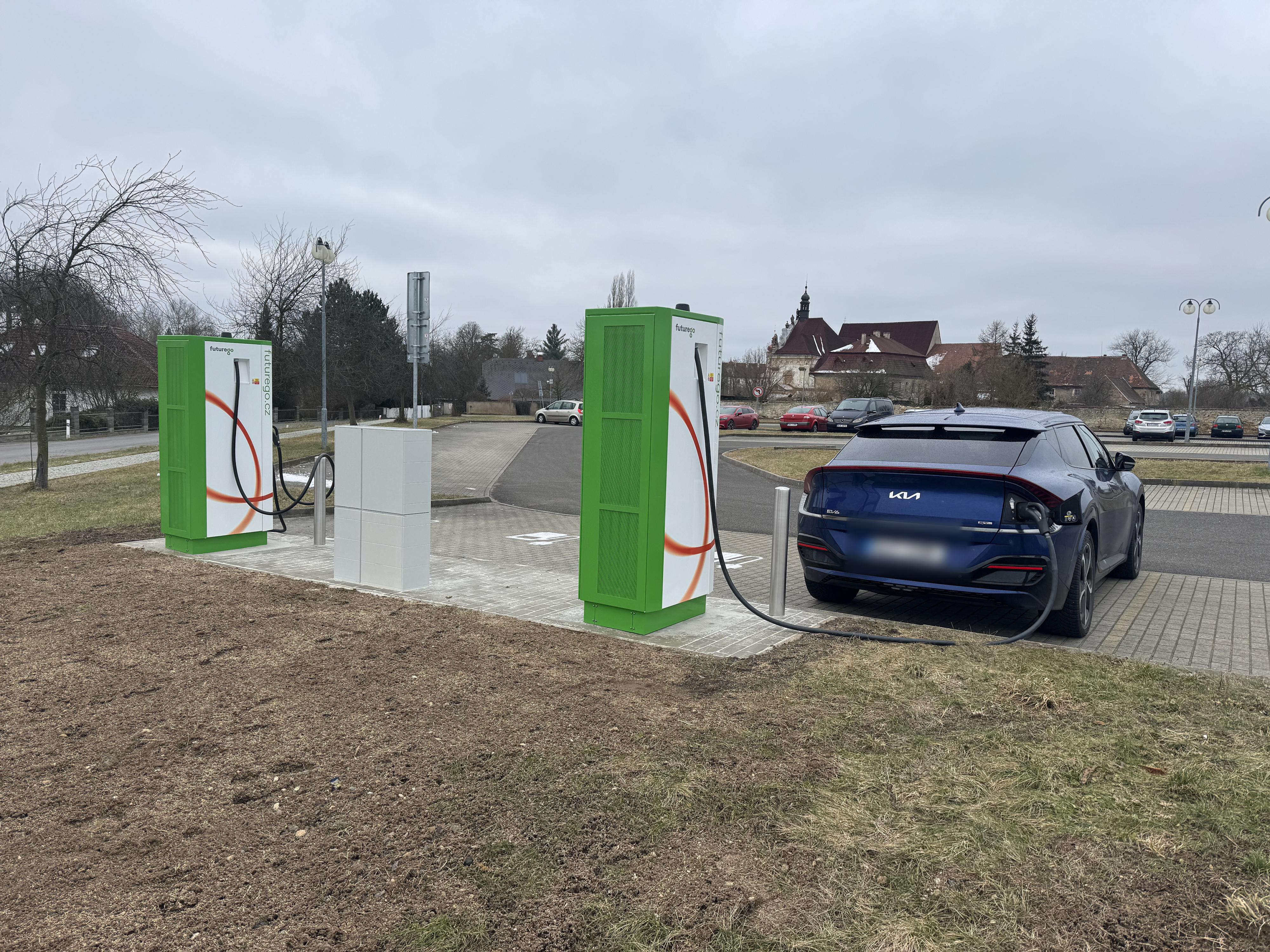 Dobíjecí stanice ČEZ foto 2