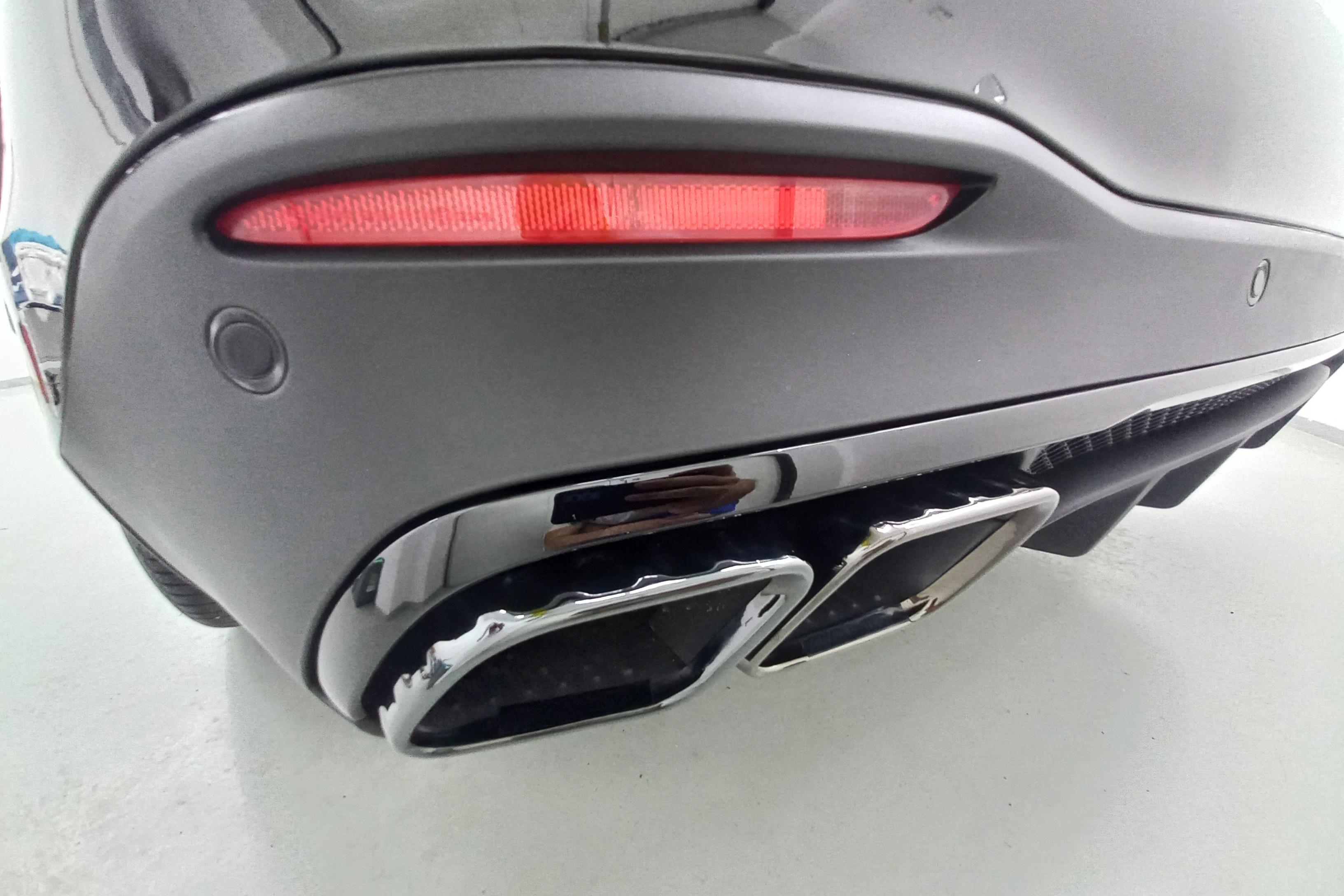 Stanislav Vlček detailing