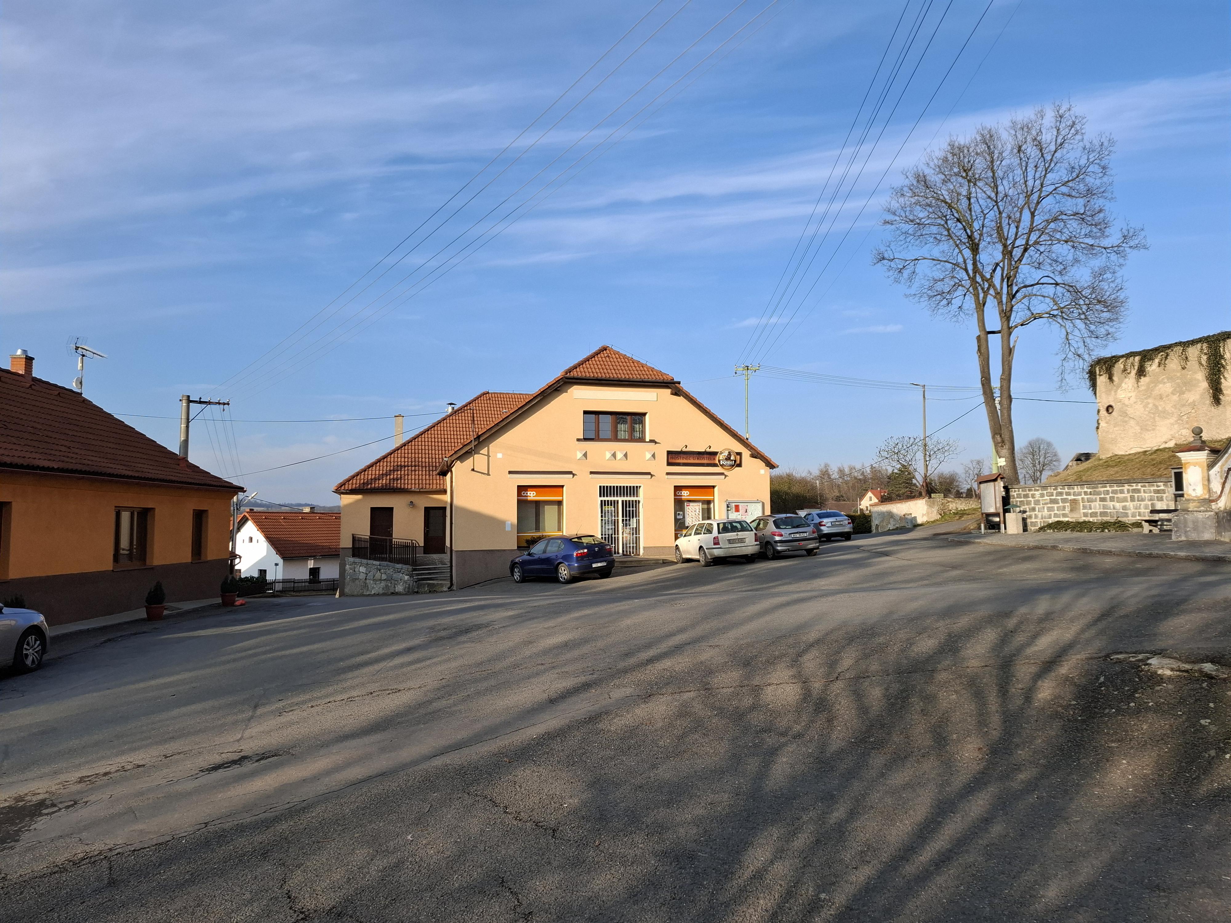 Potraviny COOP foto 3
