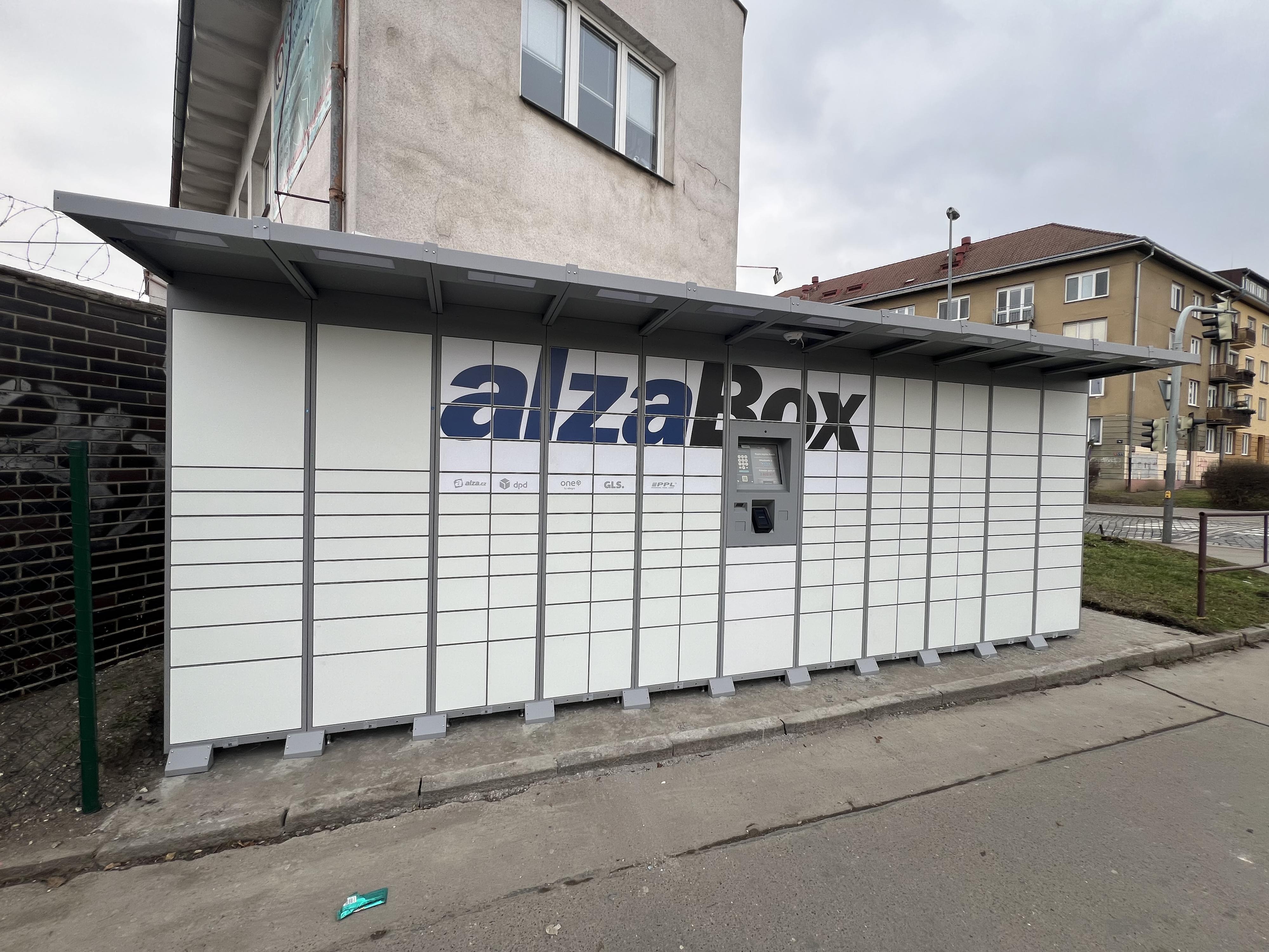 AlzaBox