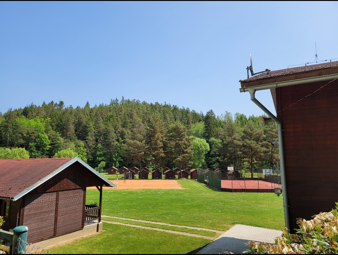 Výcvikové středisko Univerzity Karlovy Dobronice