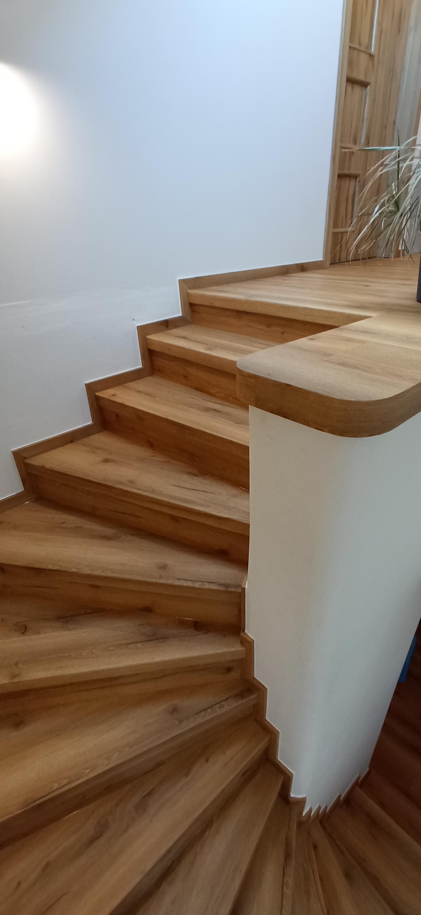 Vinylové Schody - Trhlík foto 4