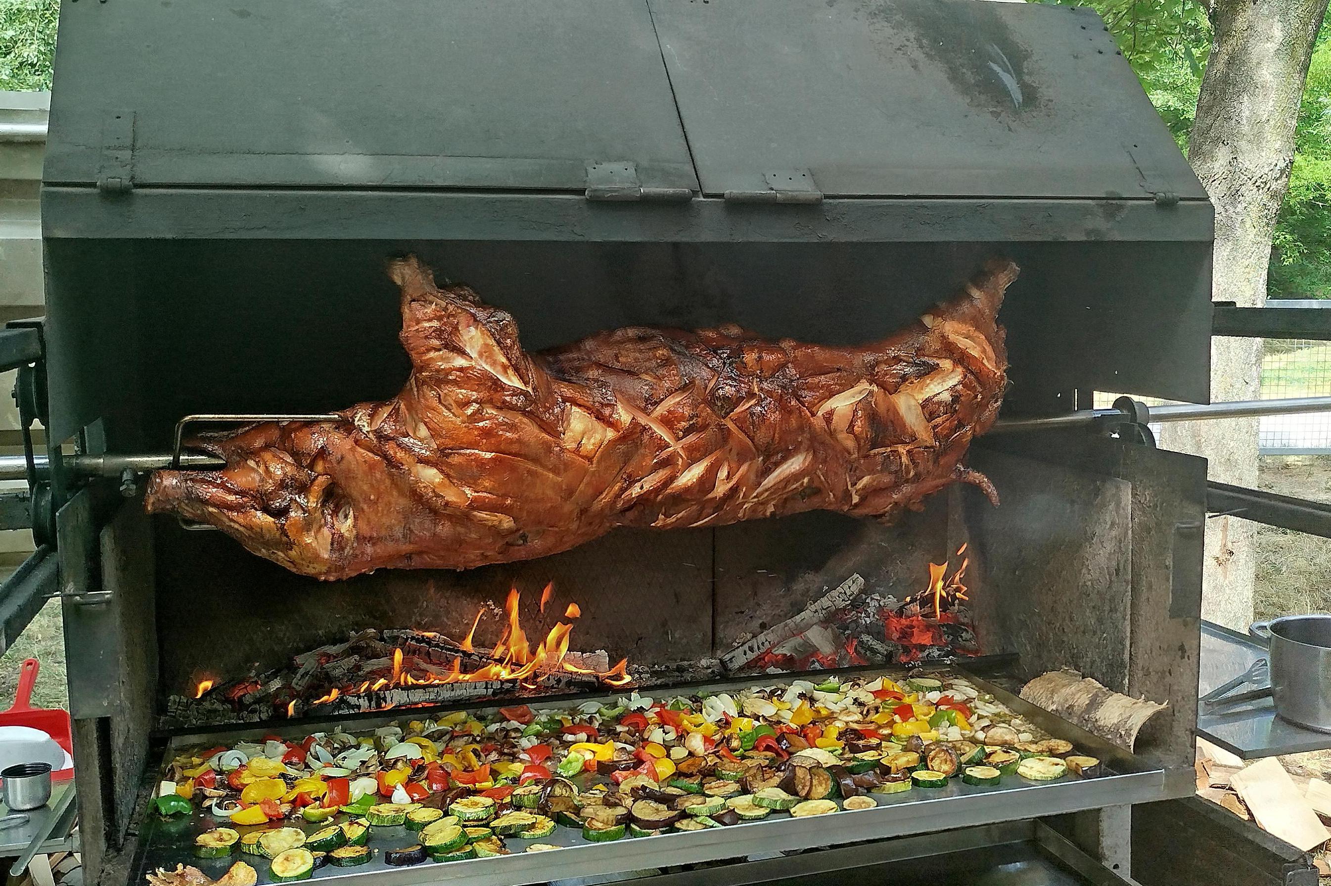 Grilovaná prasata - Aleš Čech